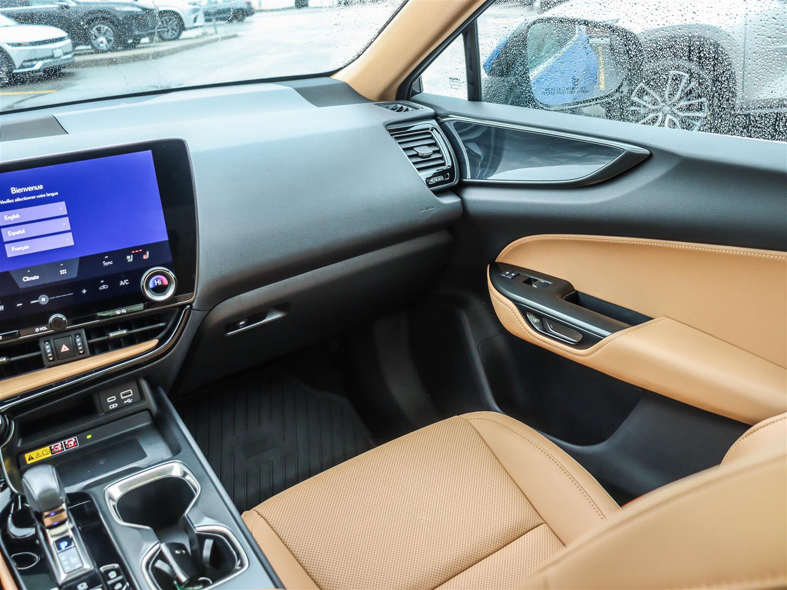 2022 Lexus NX 350 17