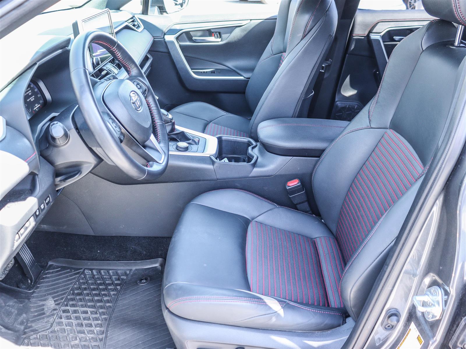 2023 Toyota RAV4 Prime 10