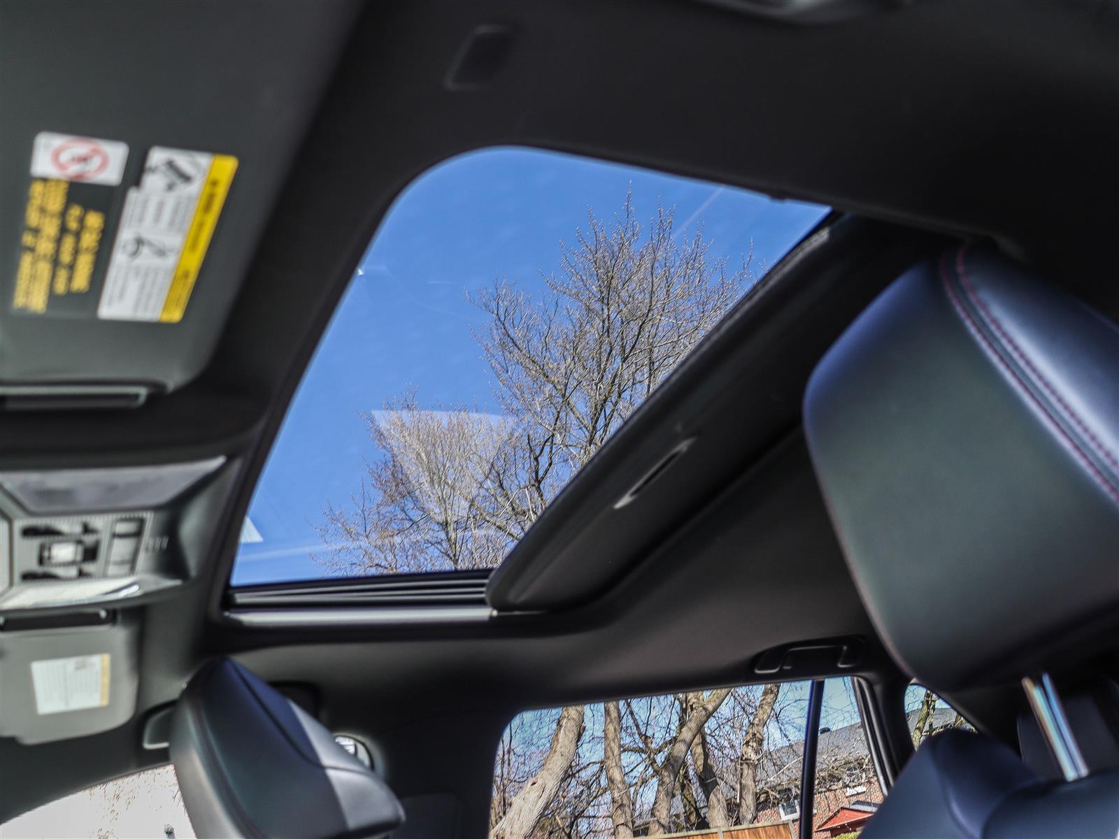 2023 Toyota RAV4 Prime 8