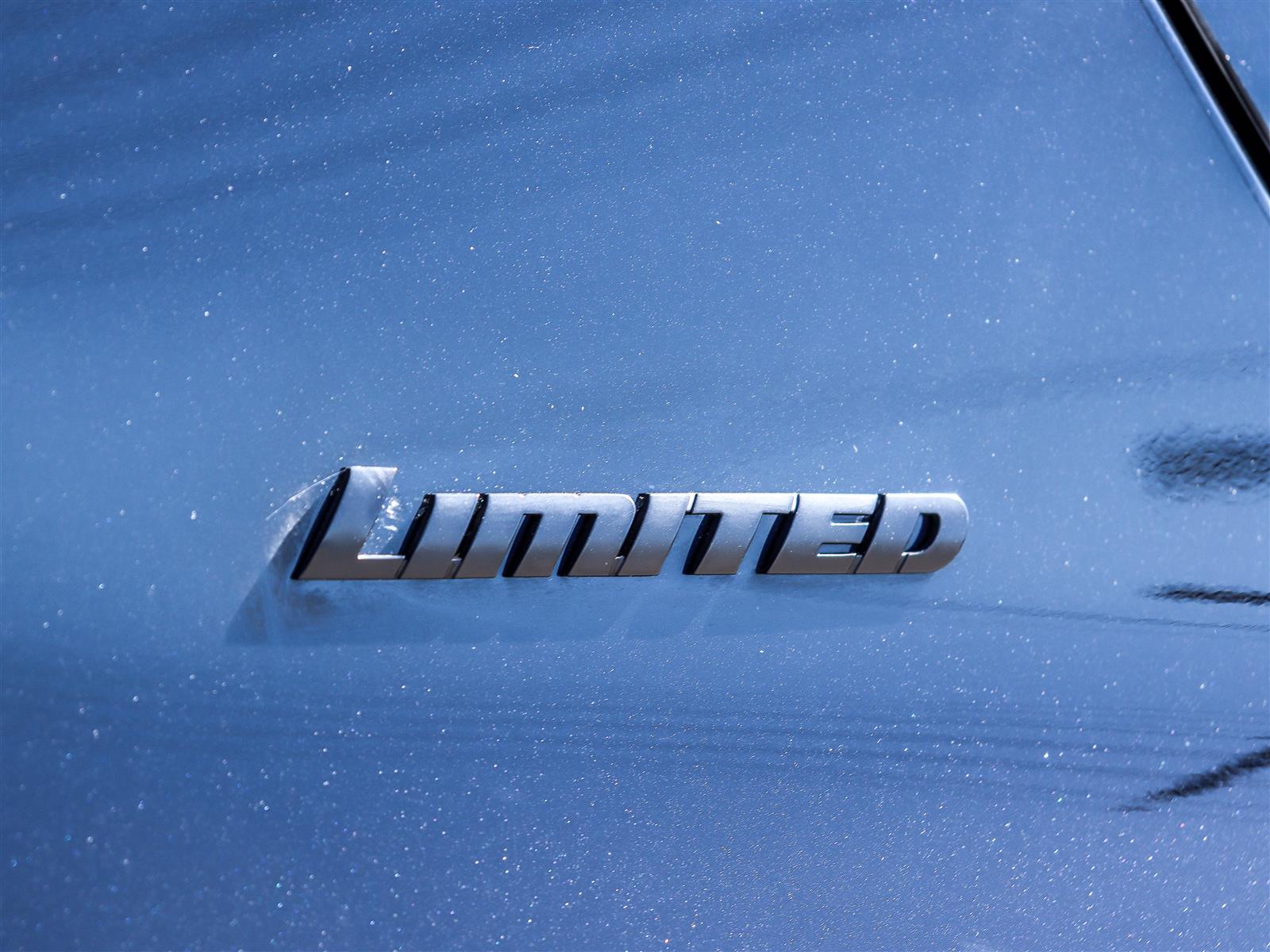 Toyota 4Runner 2021 23