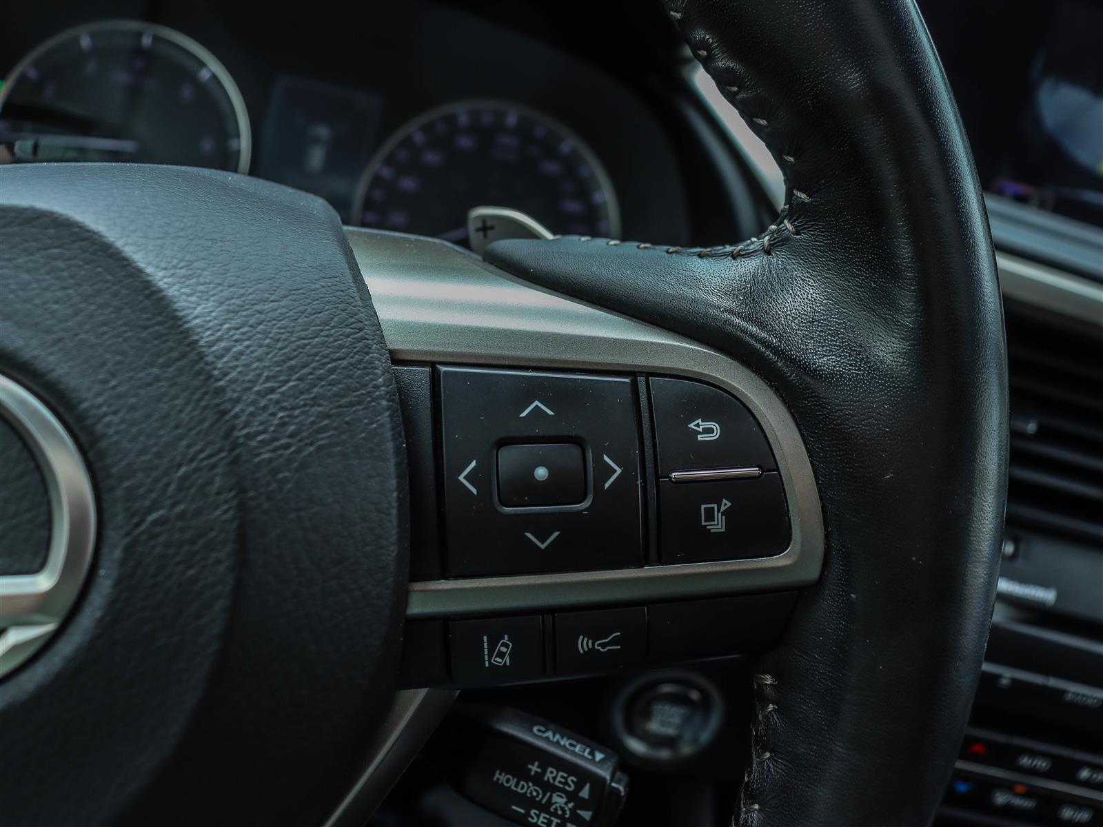 2020 Lexus RX 29