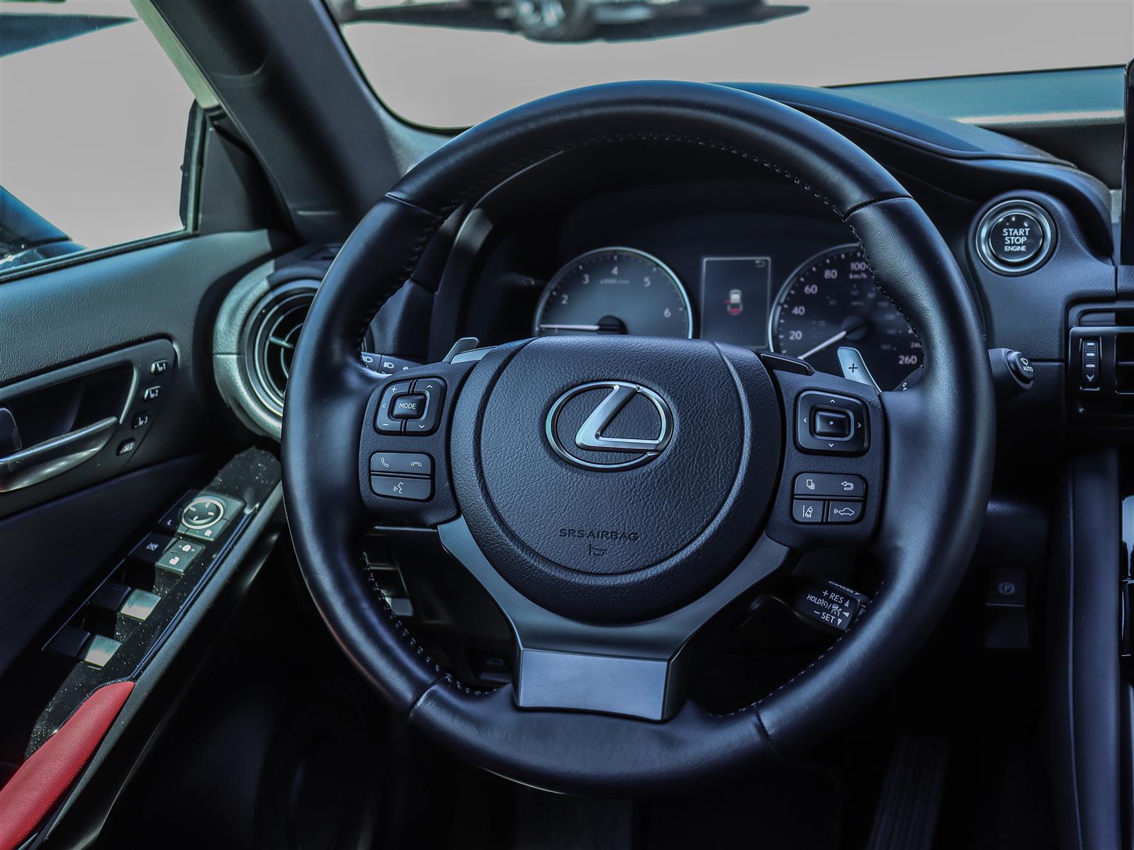 2024 Lexus IS 300 13