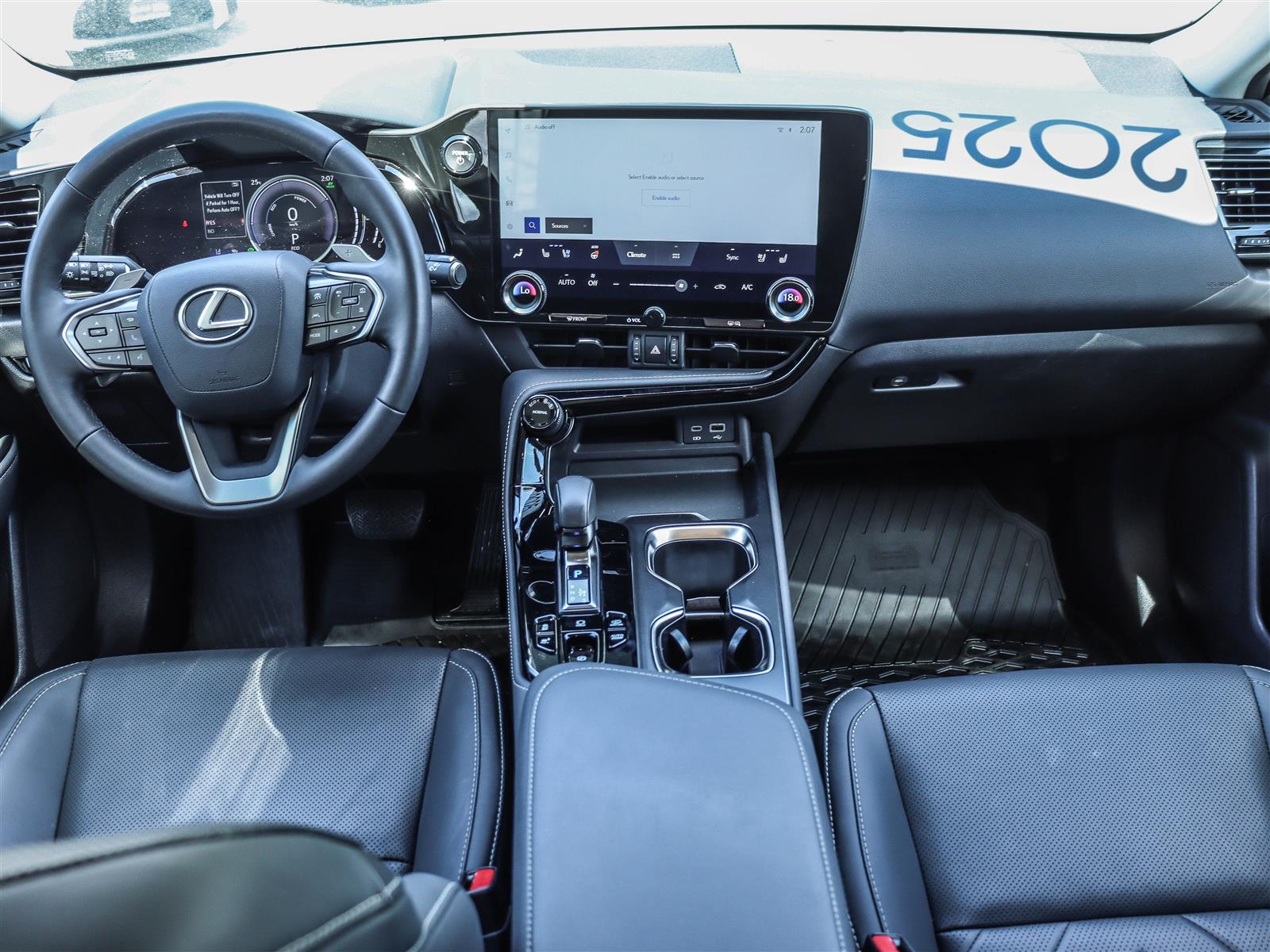 2025 Lexus NX450h+ 16