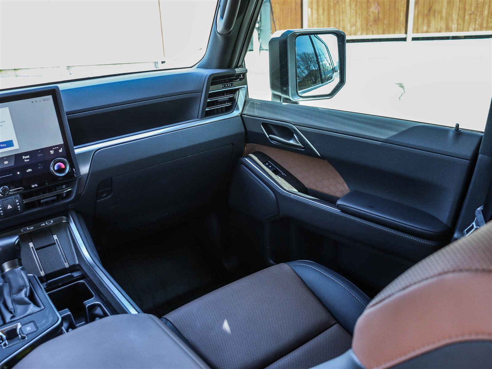 2026 Lexus GX 550 18
