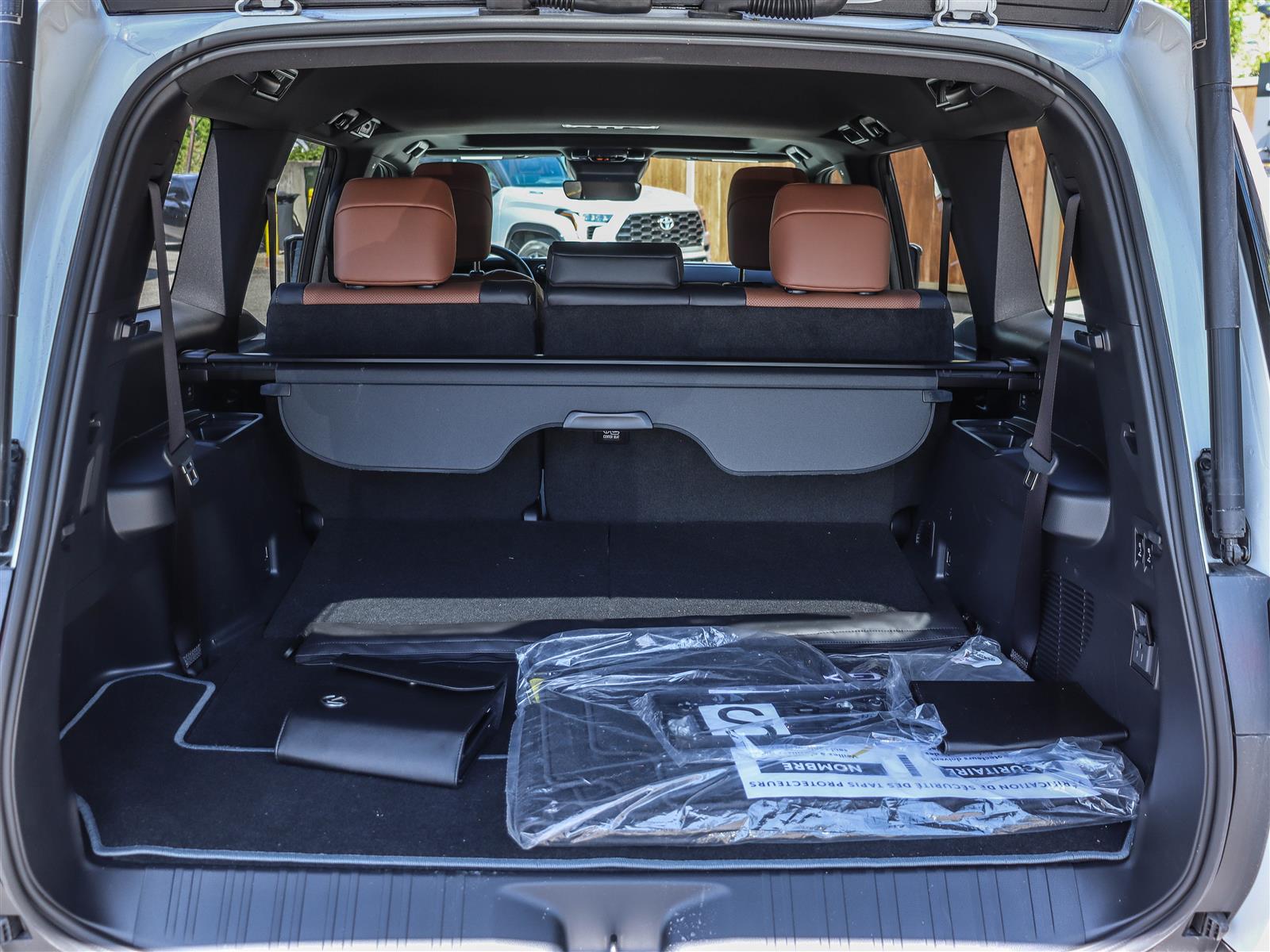 2026 Lexus GX 550 23