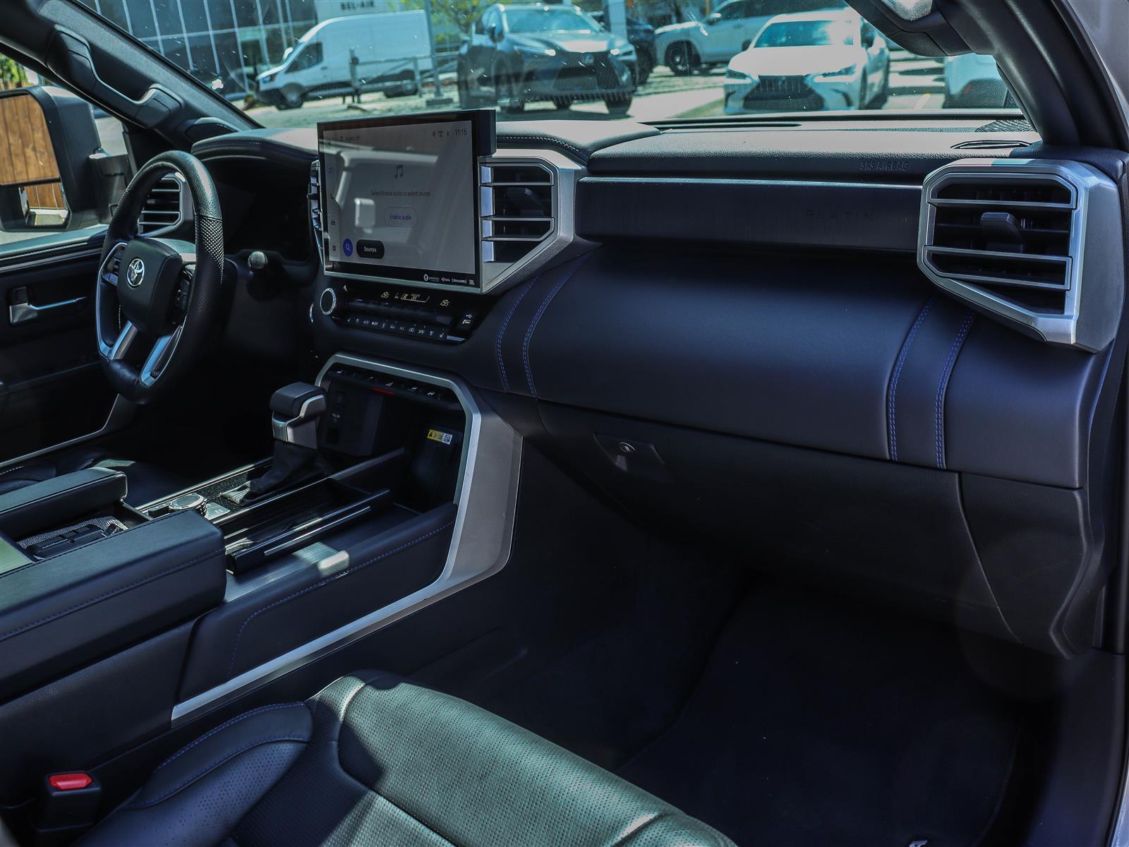 Toyota Sequoia 2024 20