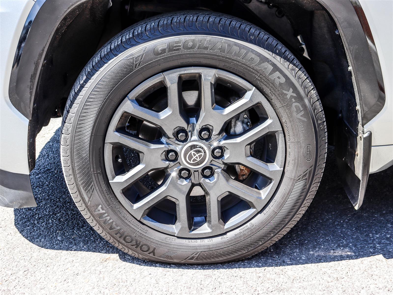 Toyota Sequoia 2024 25