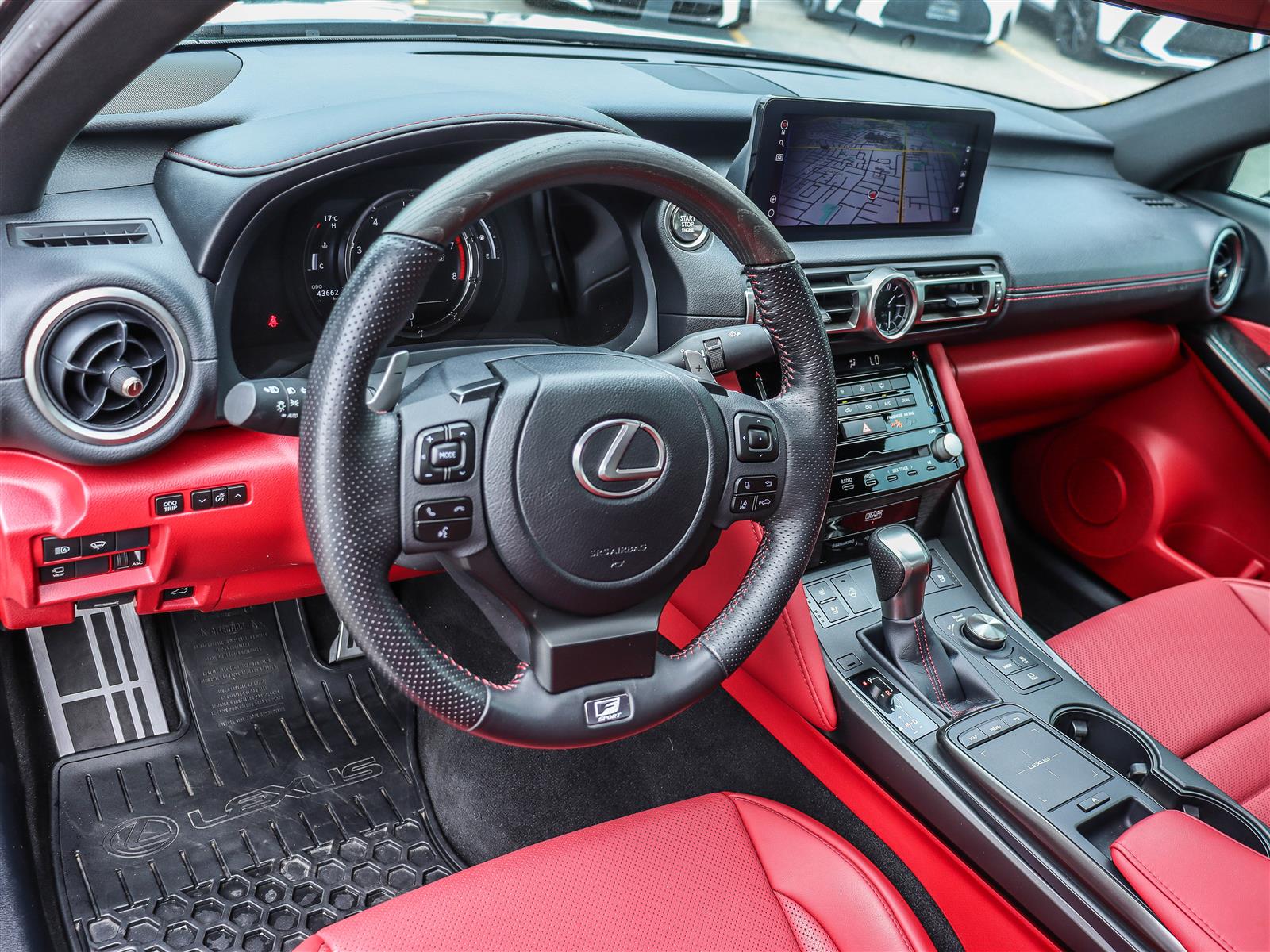 2022 Lexus IS 350 11