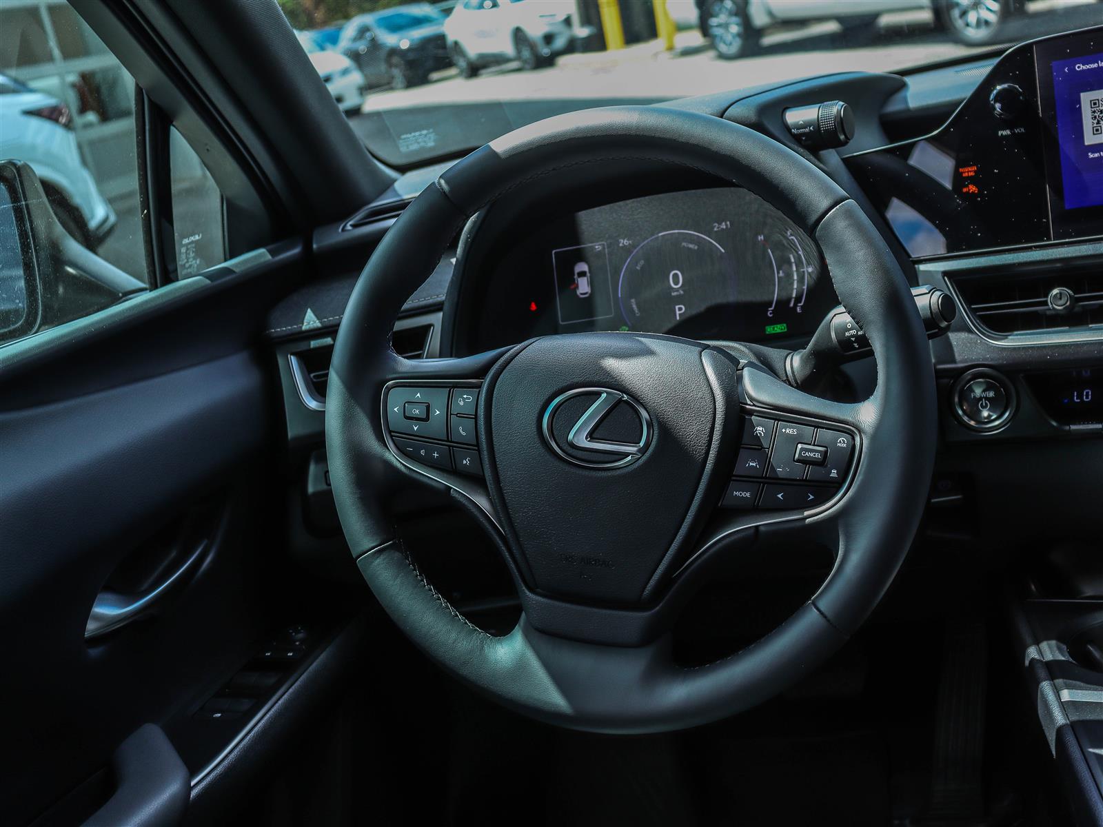 2025 Lexus UX 300H 13