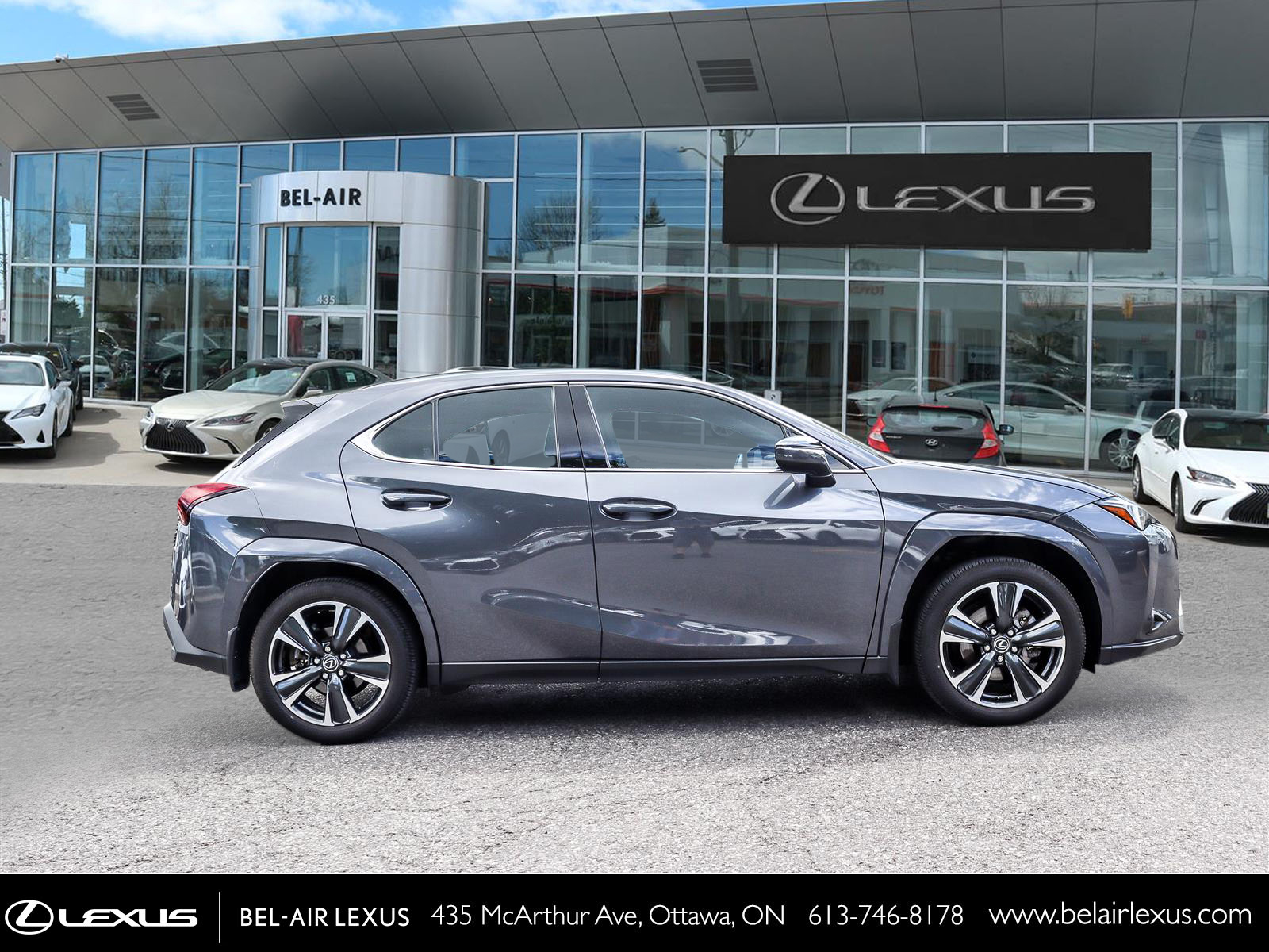 2025 Lexus UX 300H 3