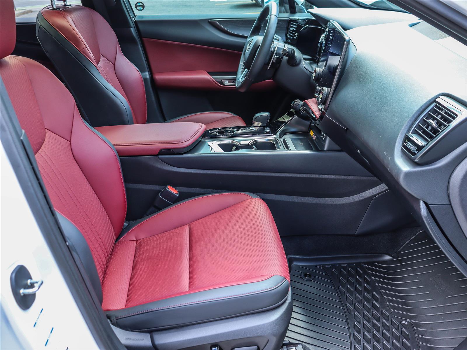 2023 Lexus NX 350 18