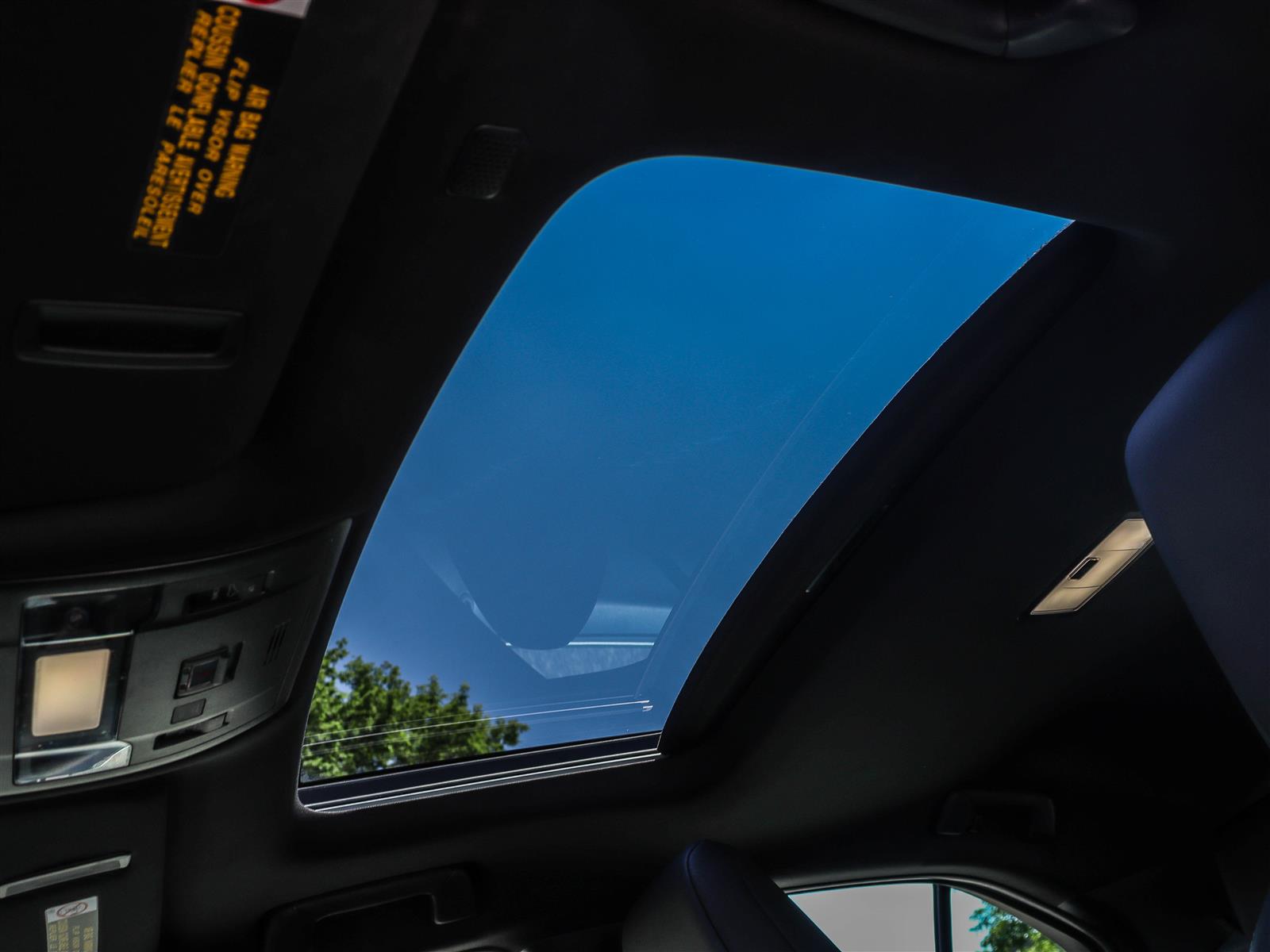Lexus UX 250H