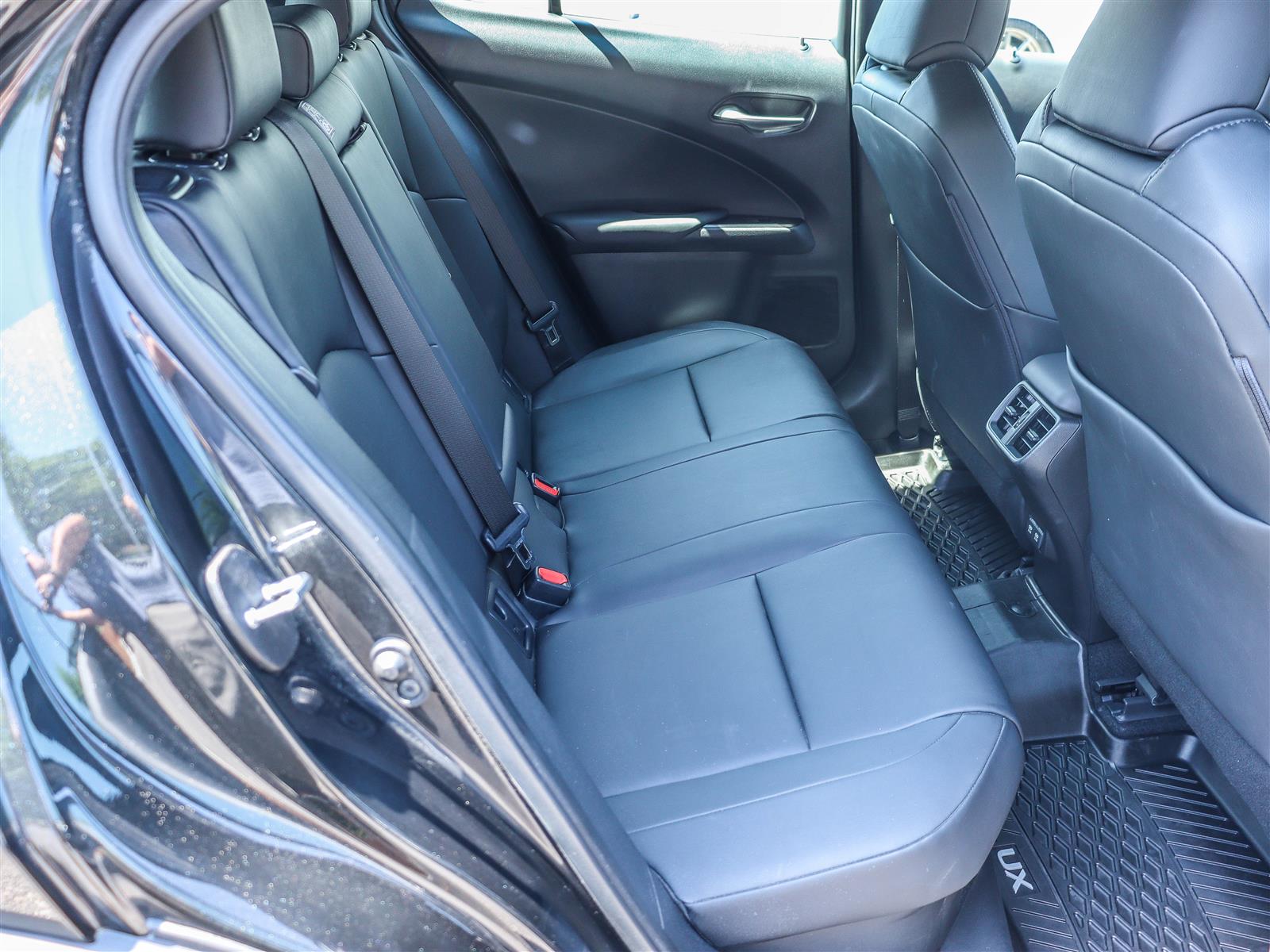 2020 Lexus UX 250H 20