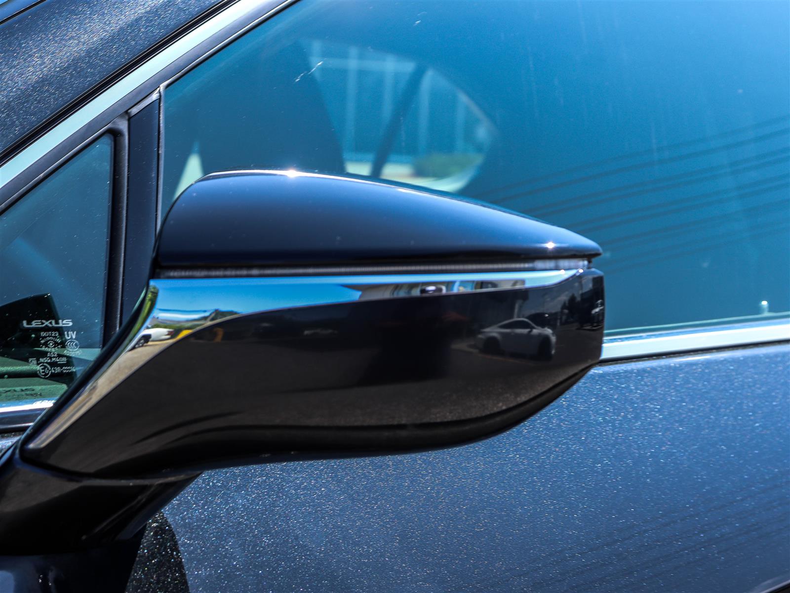 2020 Lexus UX 250H 25