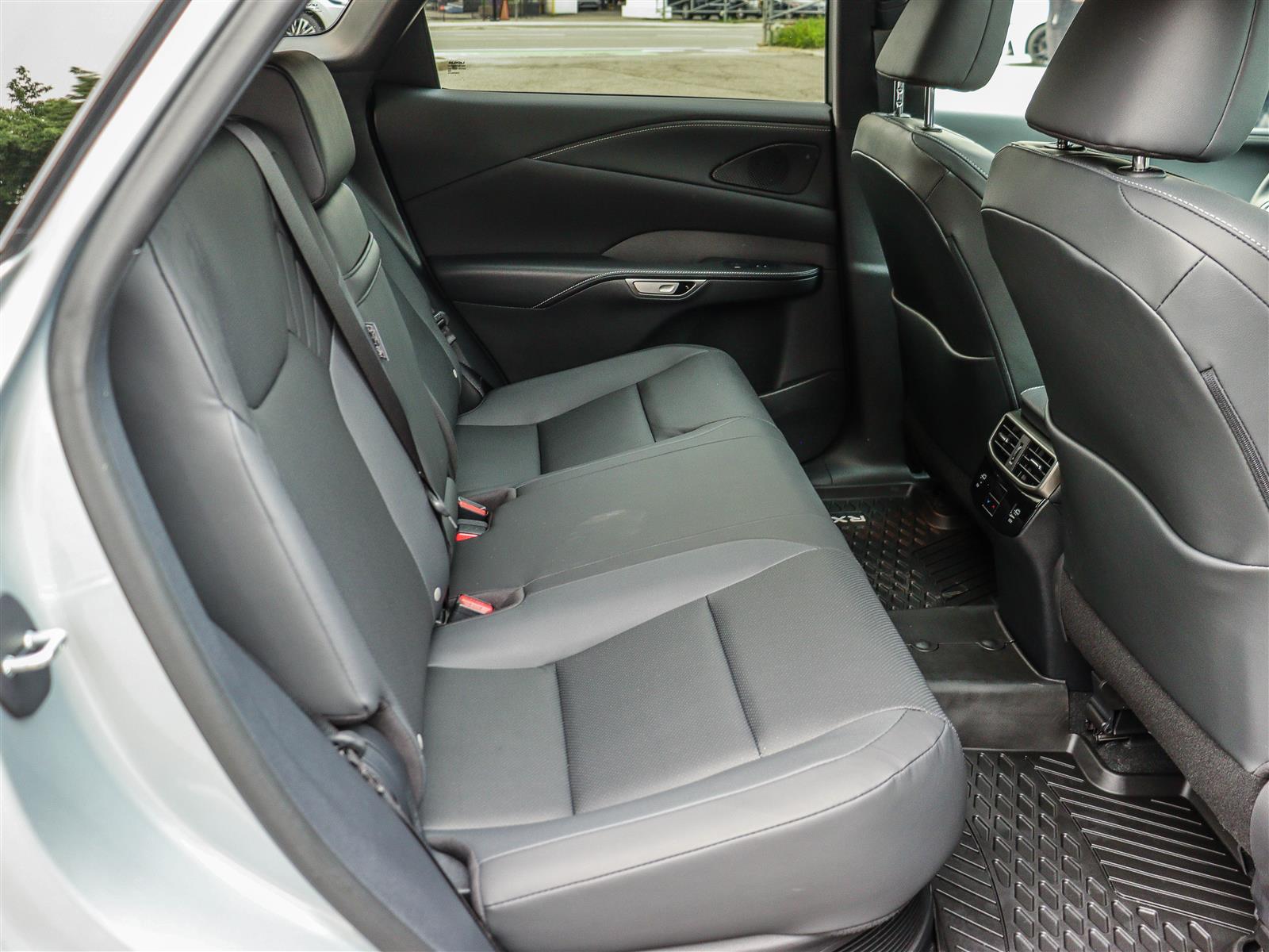 2024 Lexus RX 350h 20