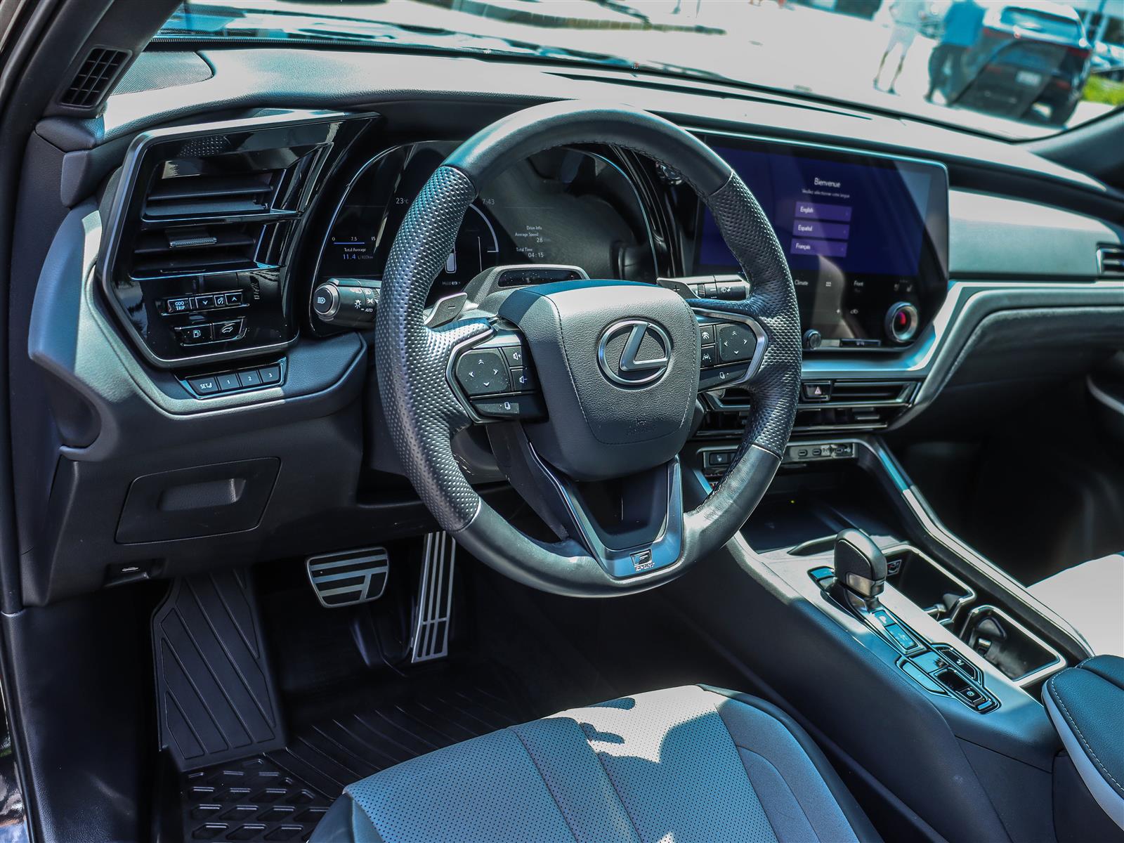 2025 Lexus TX 500h 11