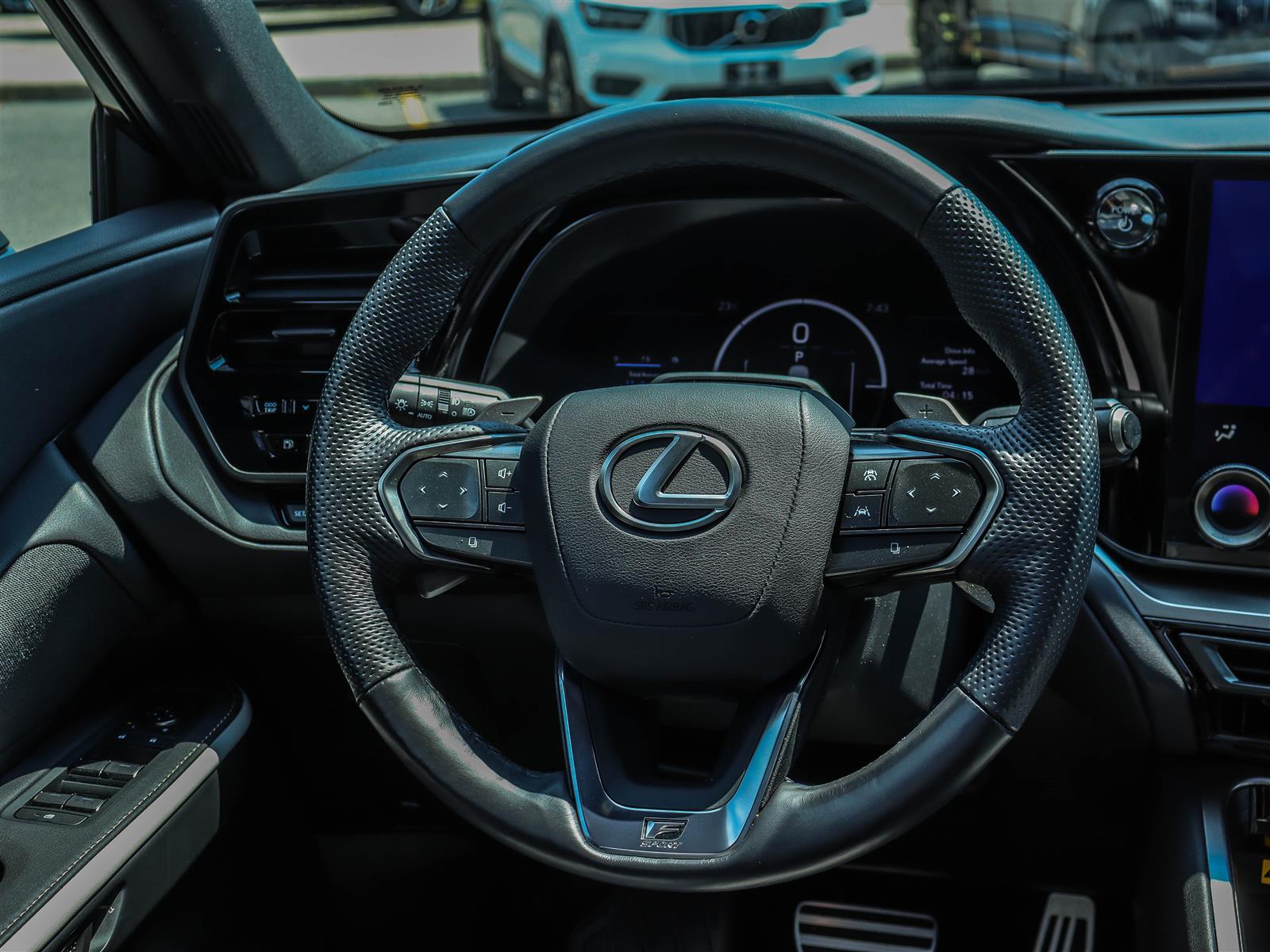 2025 Lexus TX 500h 13