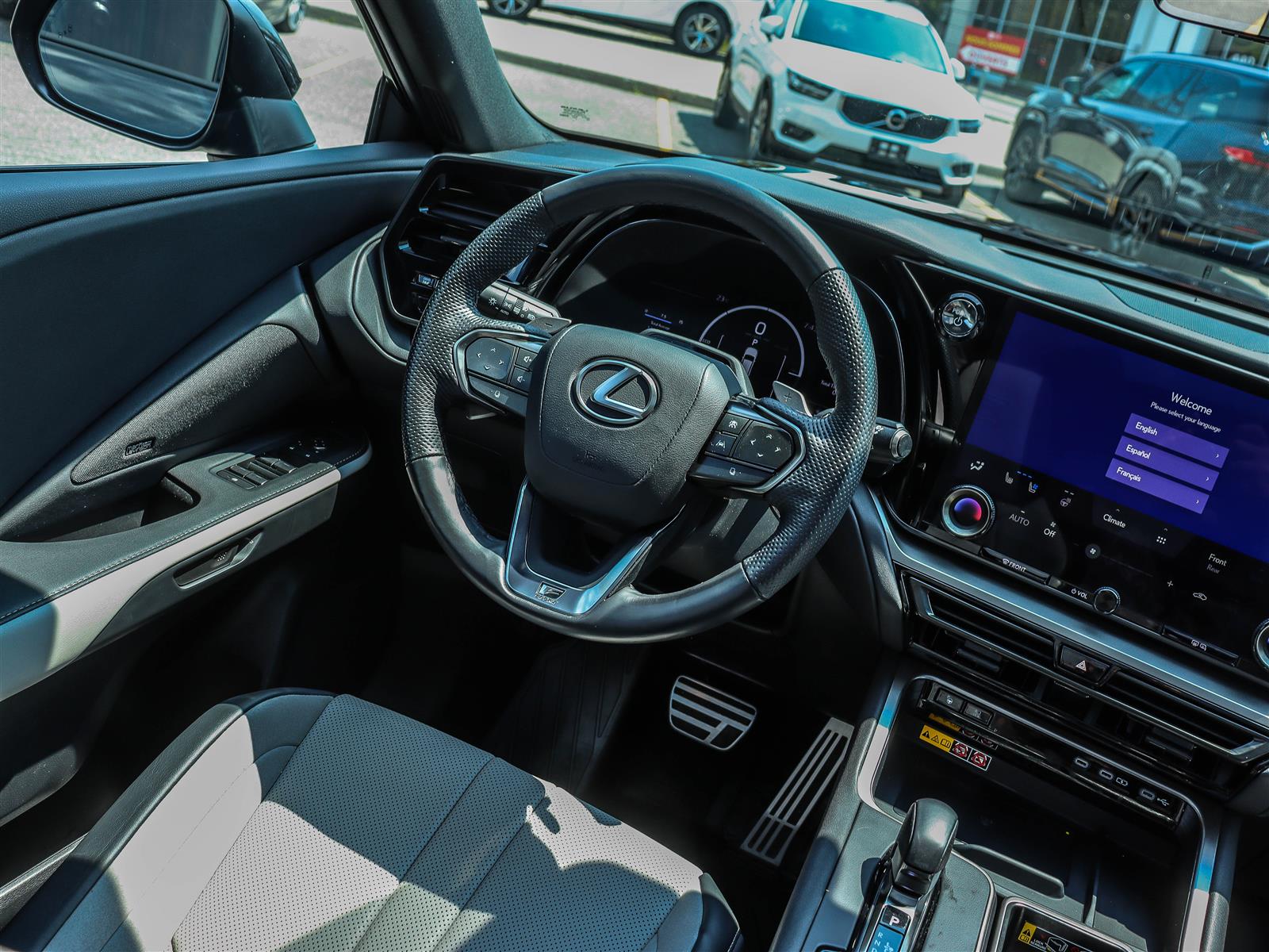 2025 Lexus TX 500h 15