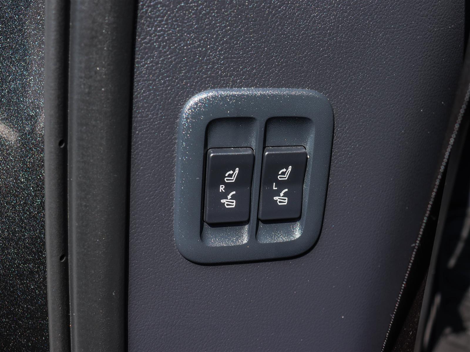 2025 Lexus TX 500h 23