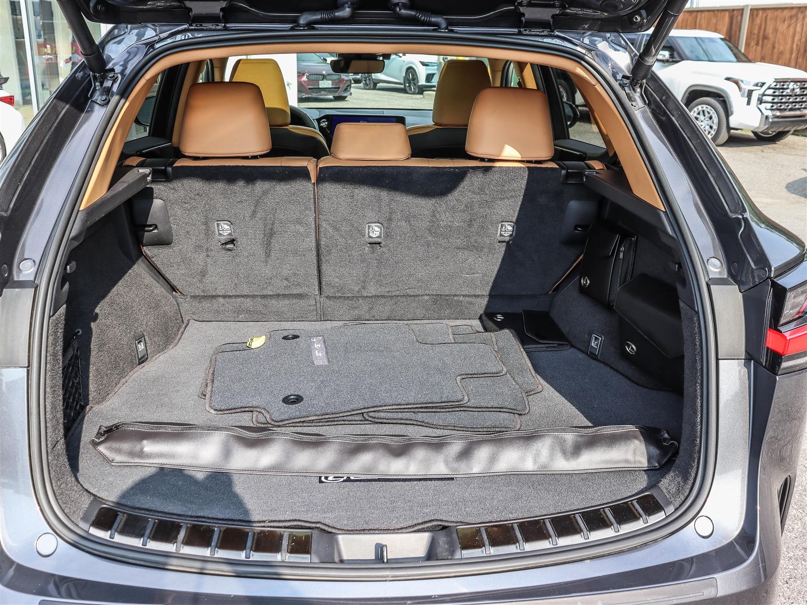 Lexus NX 350 2024 21