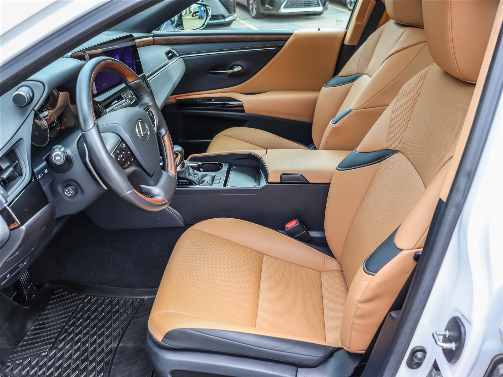 2024 Lexus ES 300h 10
