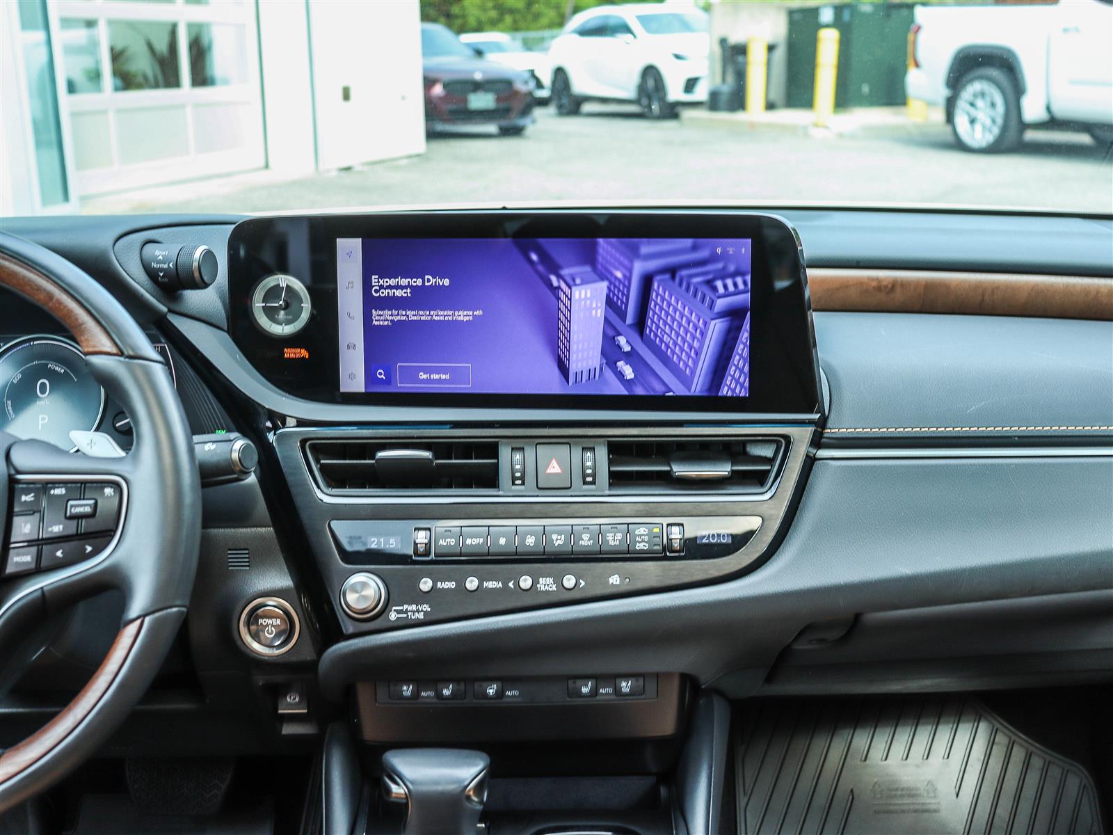2024 Lexus ES 300h 14