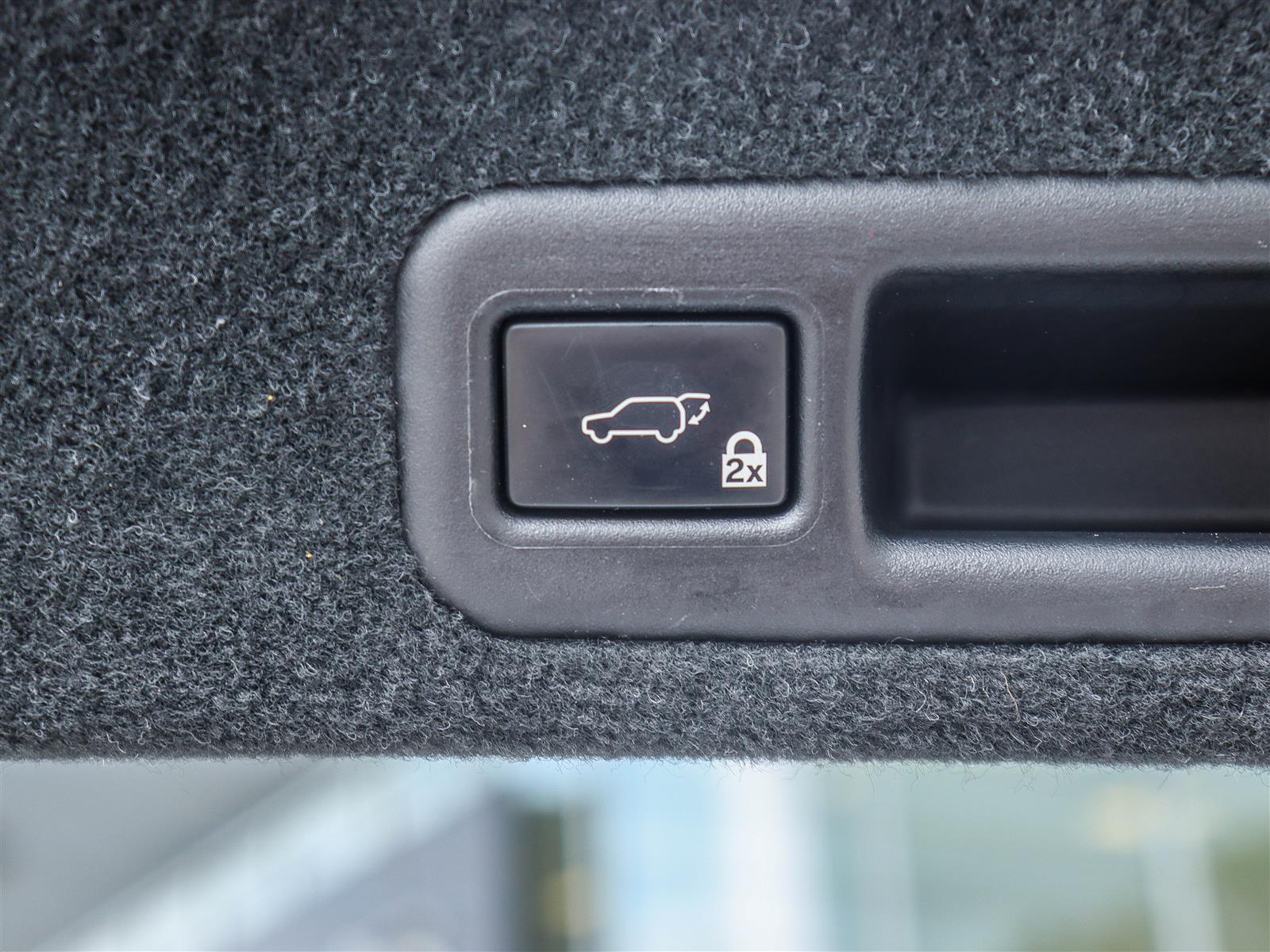 Lexus RX 450H 2018 23