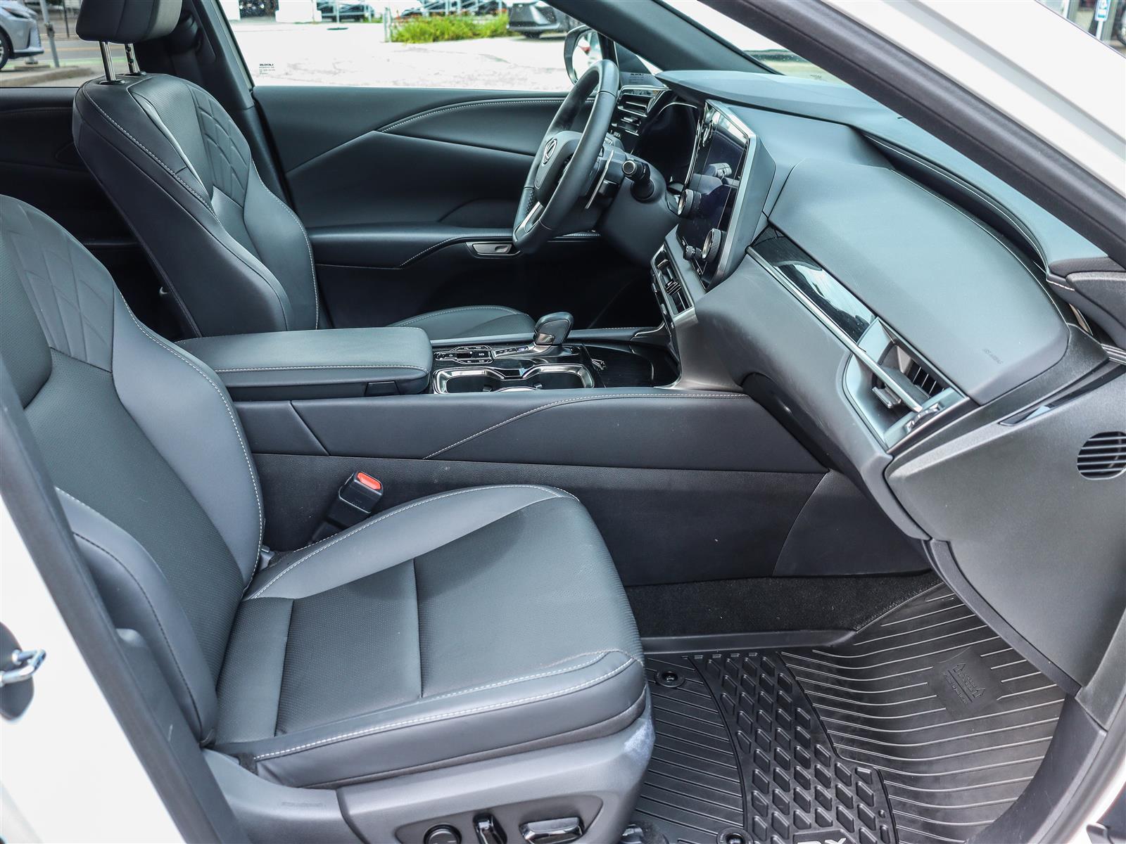 2024 Lexus RX 350 18