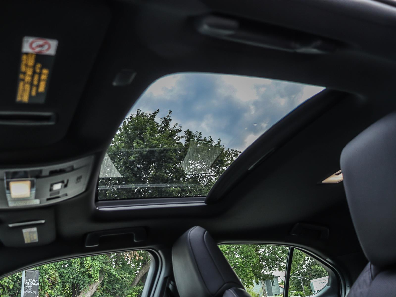 2019 Lexus UX 250H 9