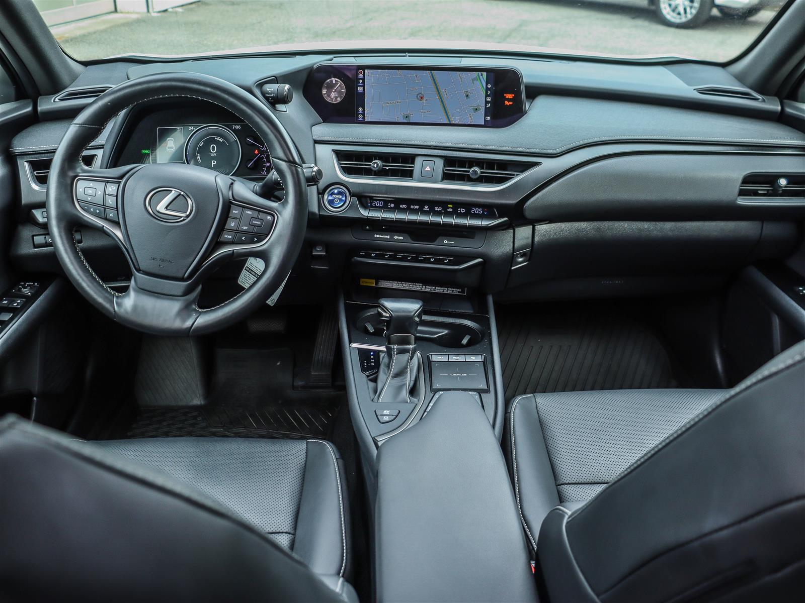 2019 Lexus UX 250H 16