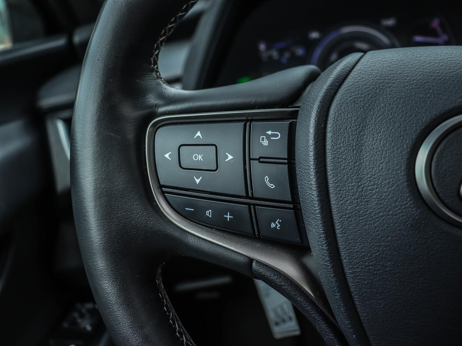 2019 Lexus UX 250H 28