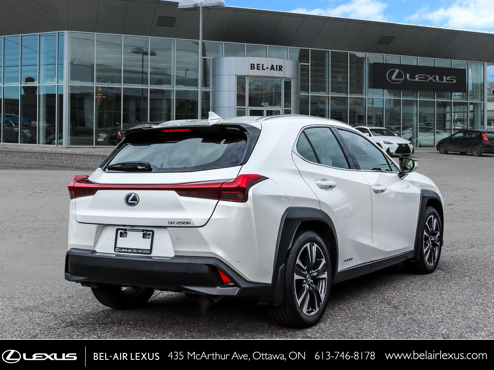 2019 Lexus UX 250H 4
