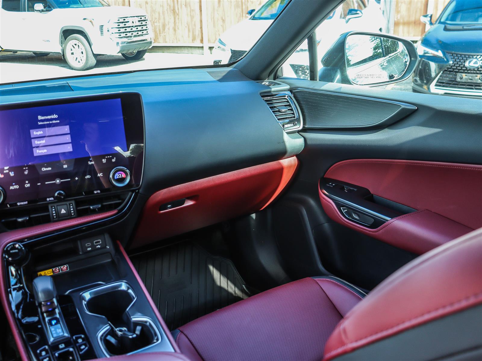 2025 Lexus NX 350 17