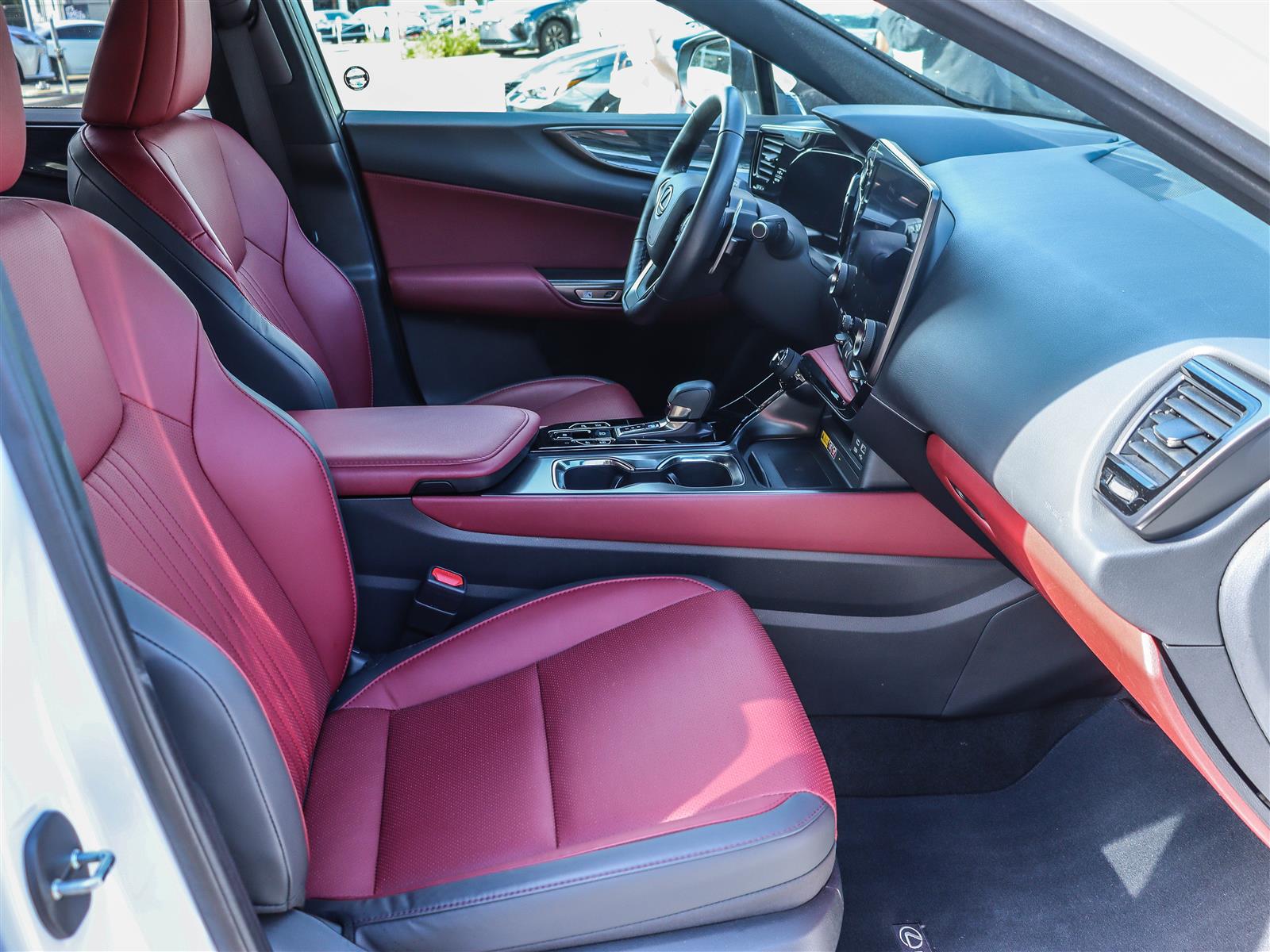 2024 Lexus NX 350 17