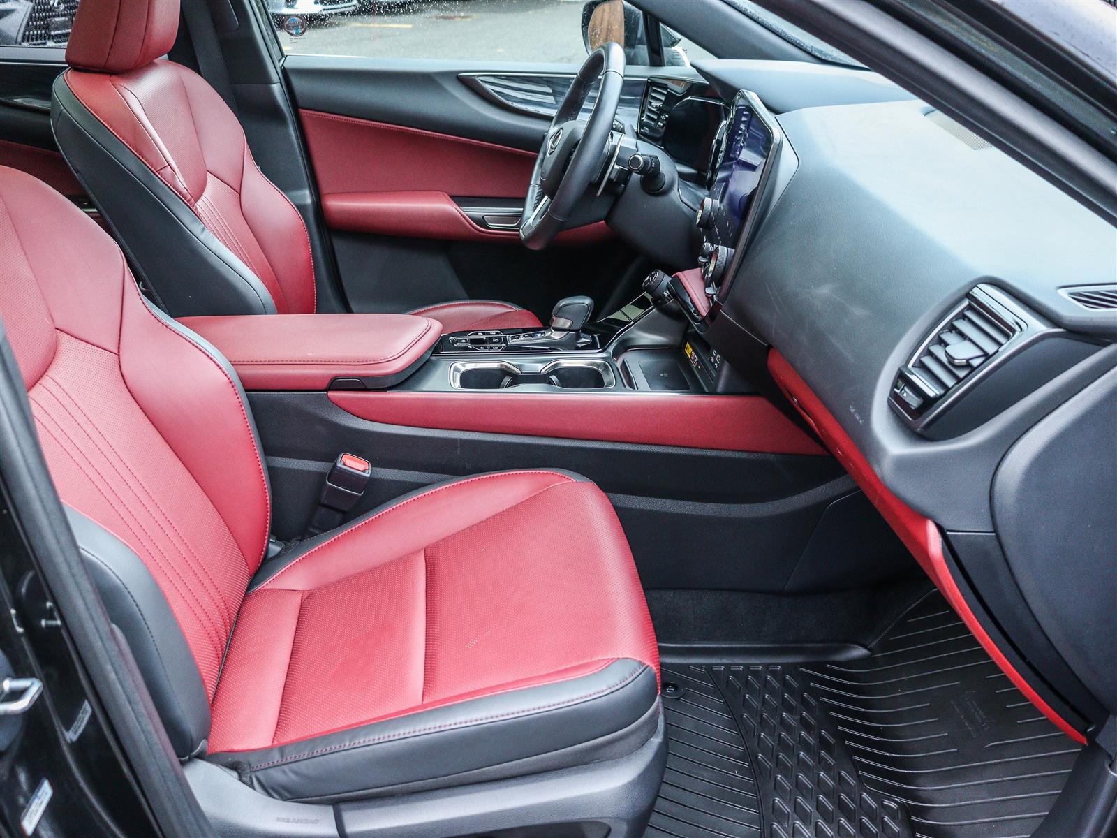 Lexus NX 350 2024 18