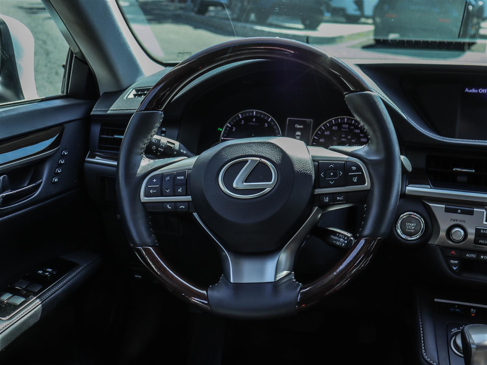 2017 Lexus ES 350 13