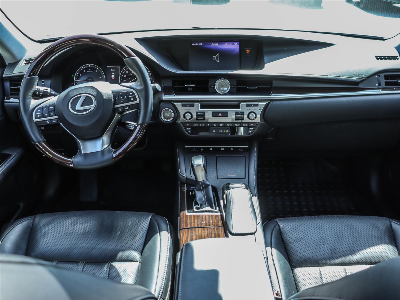 2017 Lexus ES 350 16