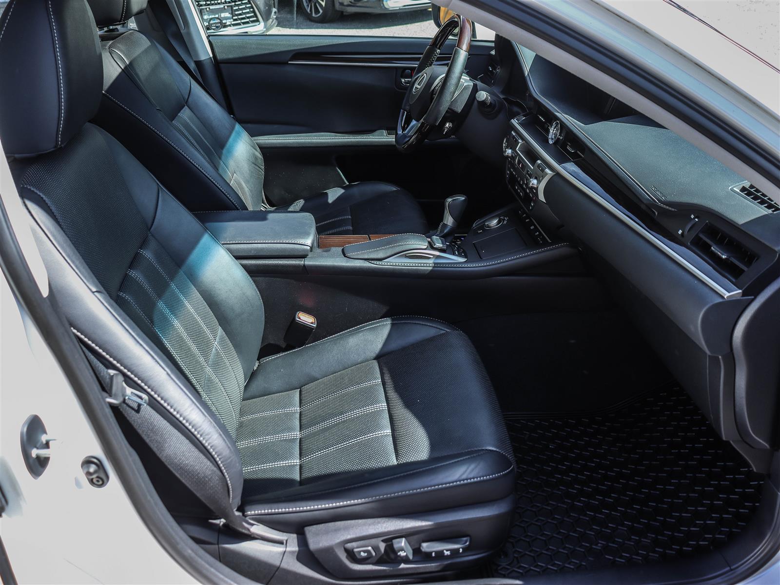 2017 Lexus ES 350 18
