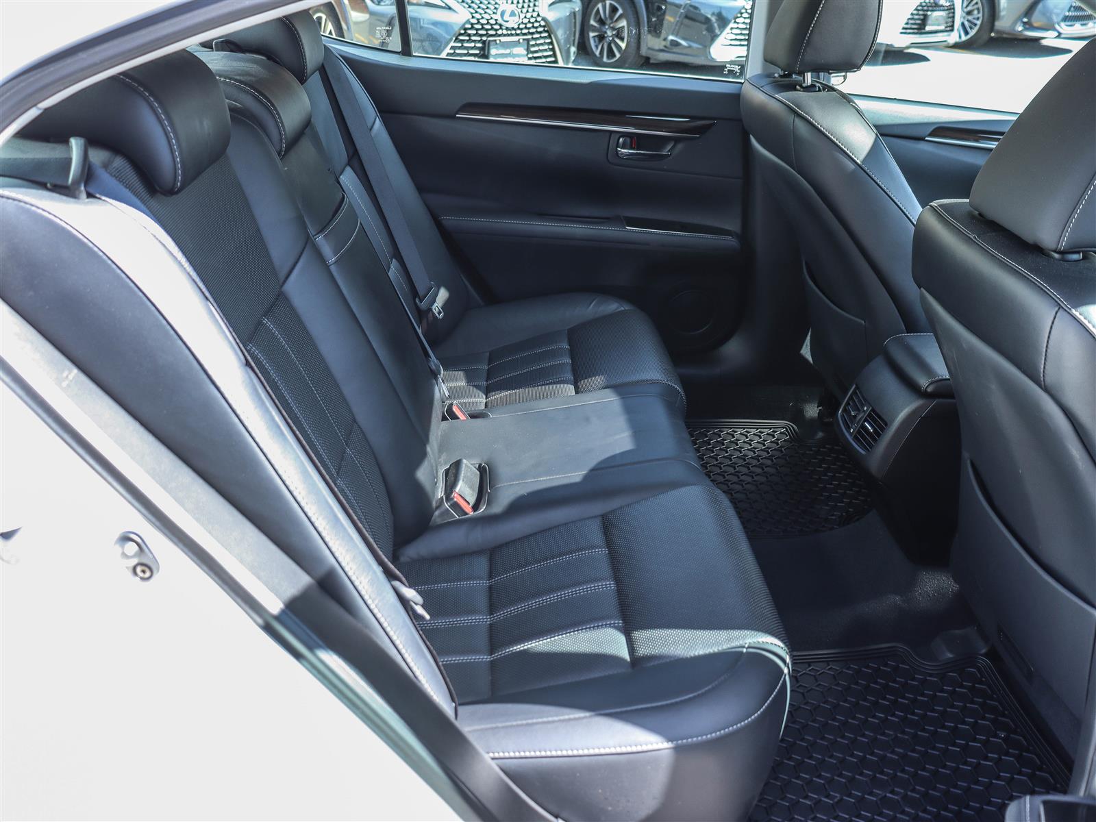 2017 Lexus ES 350 20