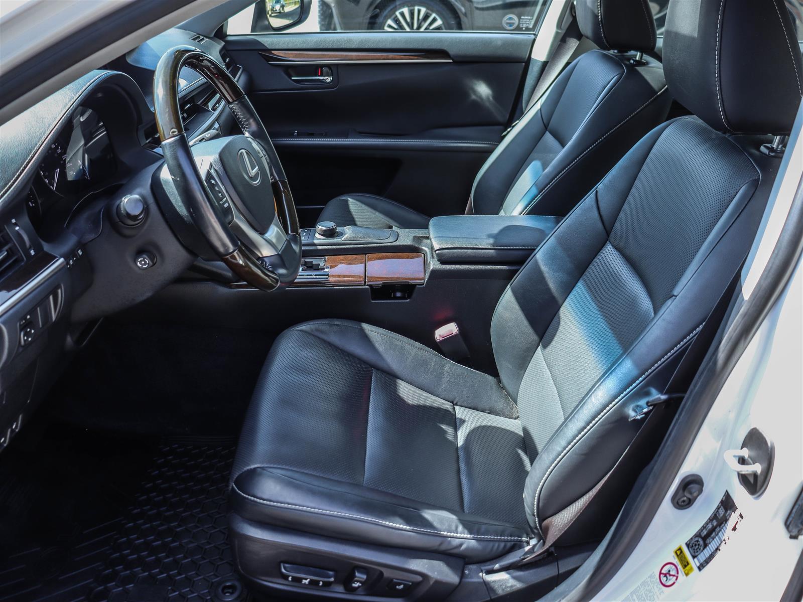 2015 Lexus ES 350 10