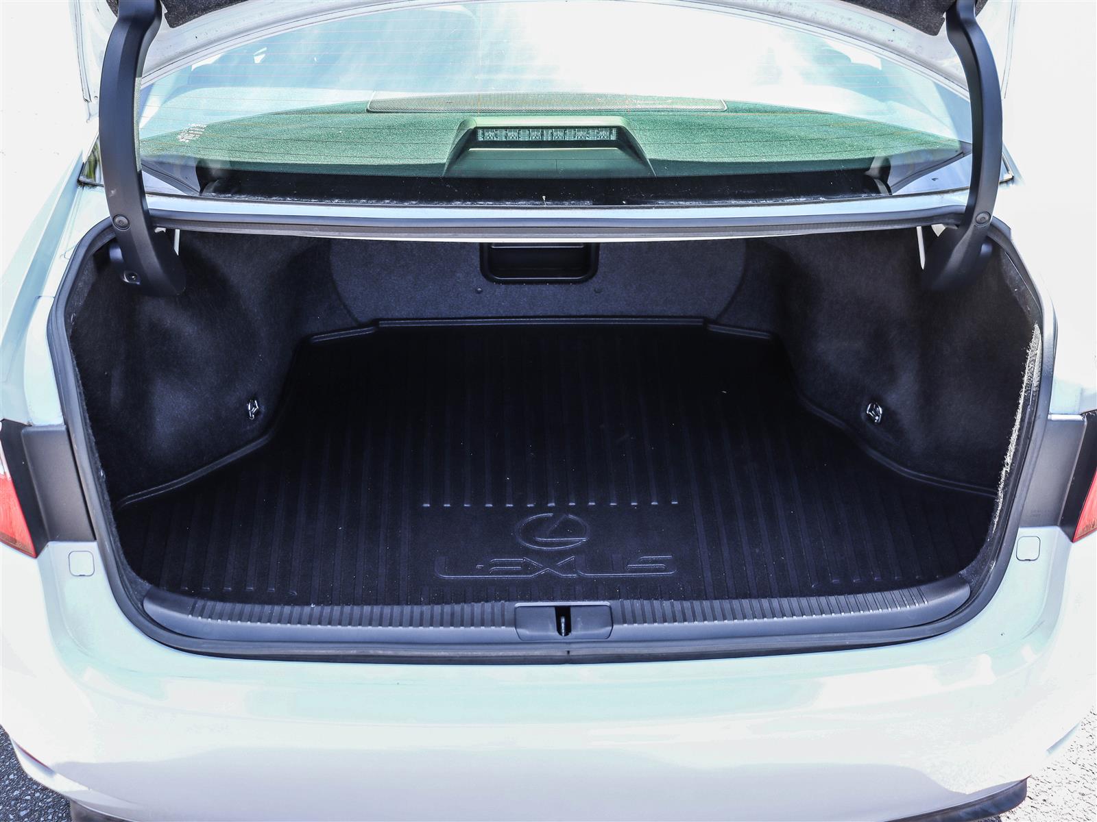 2015 Lexus ES 350 21