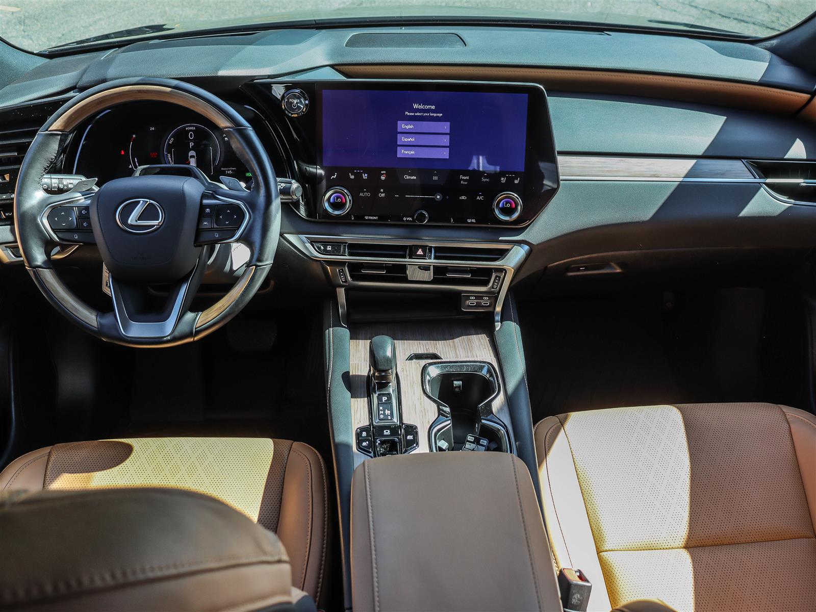 2024 Lexus RX 350h 16