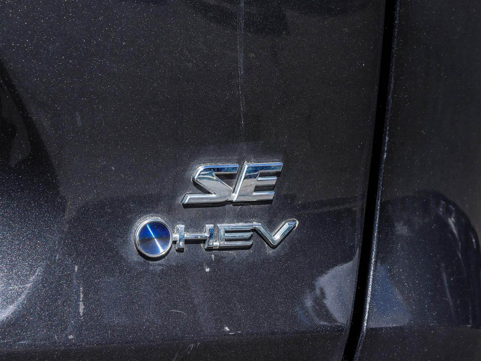Toyota RAV4 2025 23