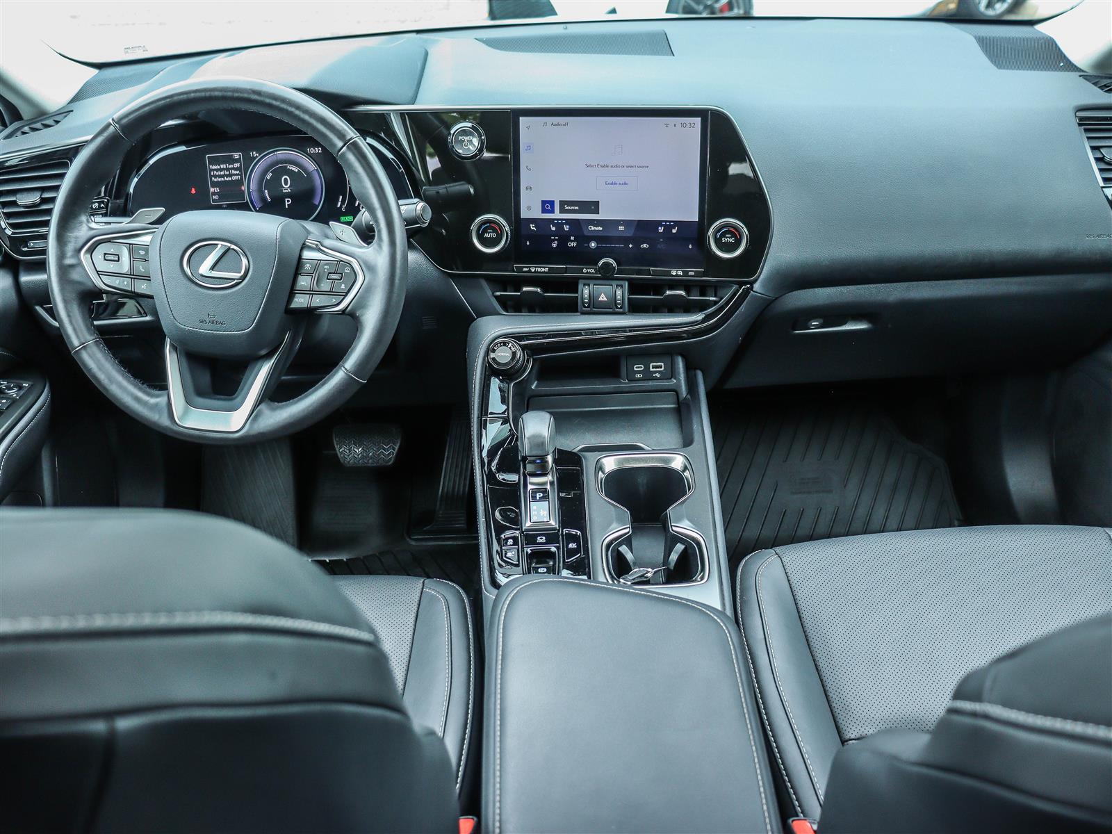 2025 Lexus NX 350h 16