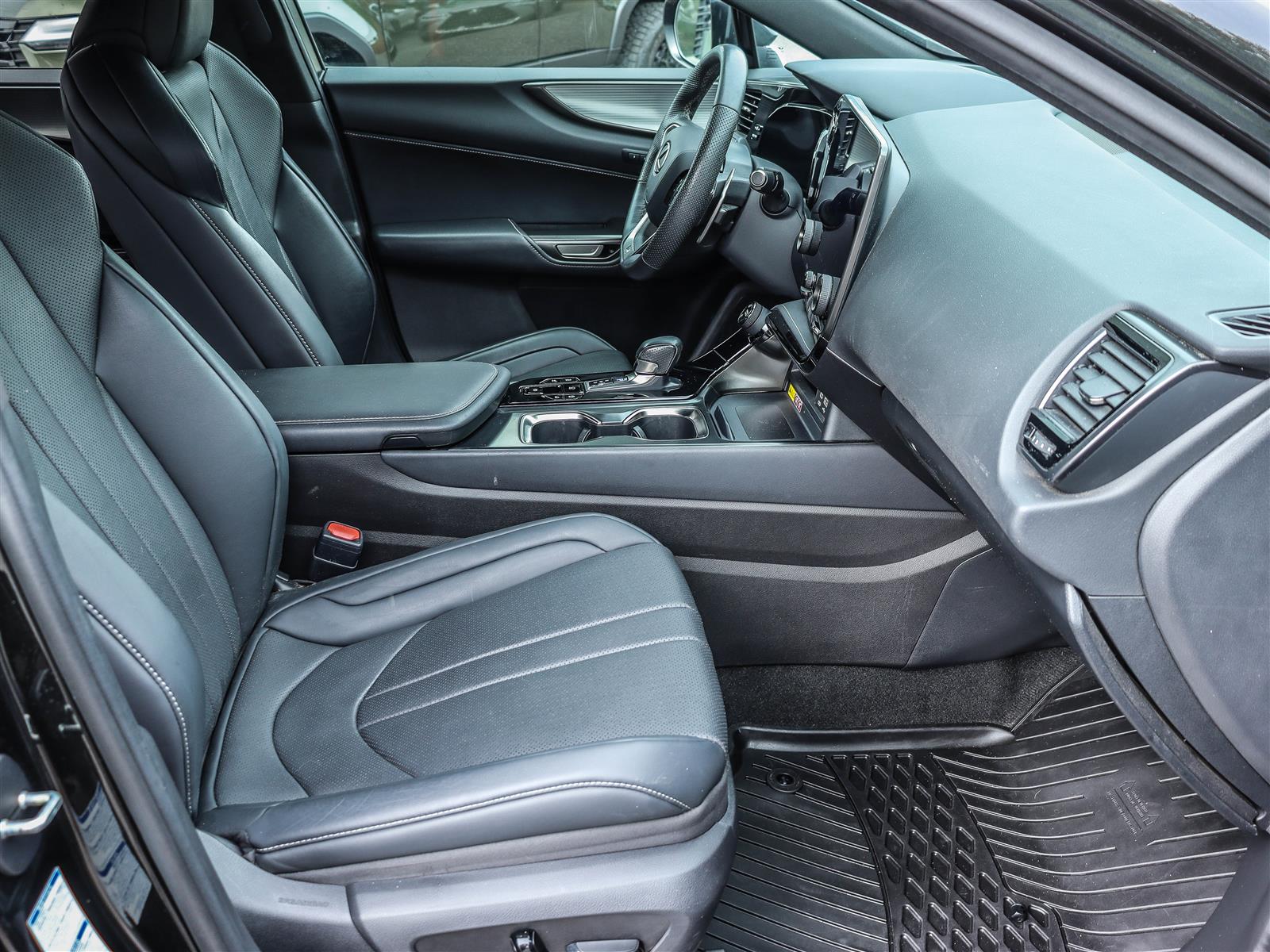 2023 Lexus NX 350 18