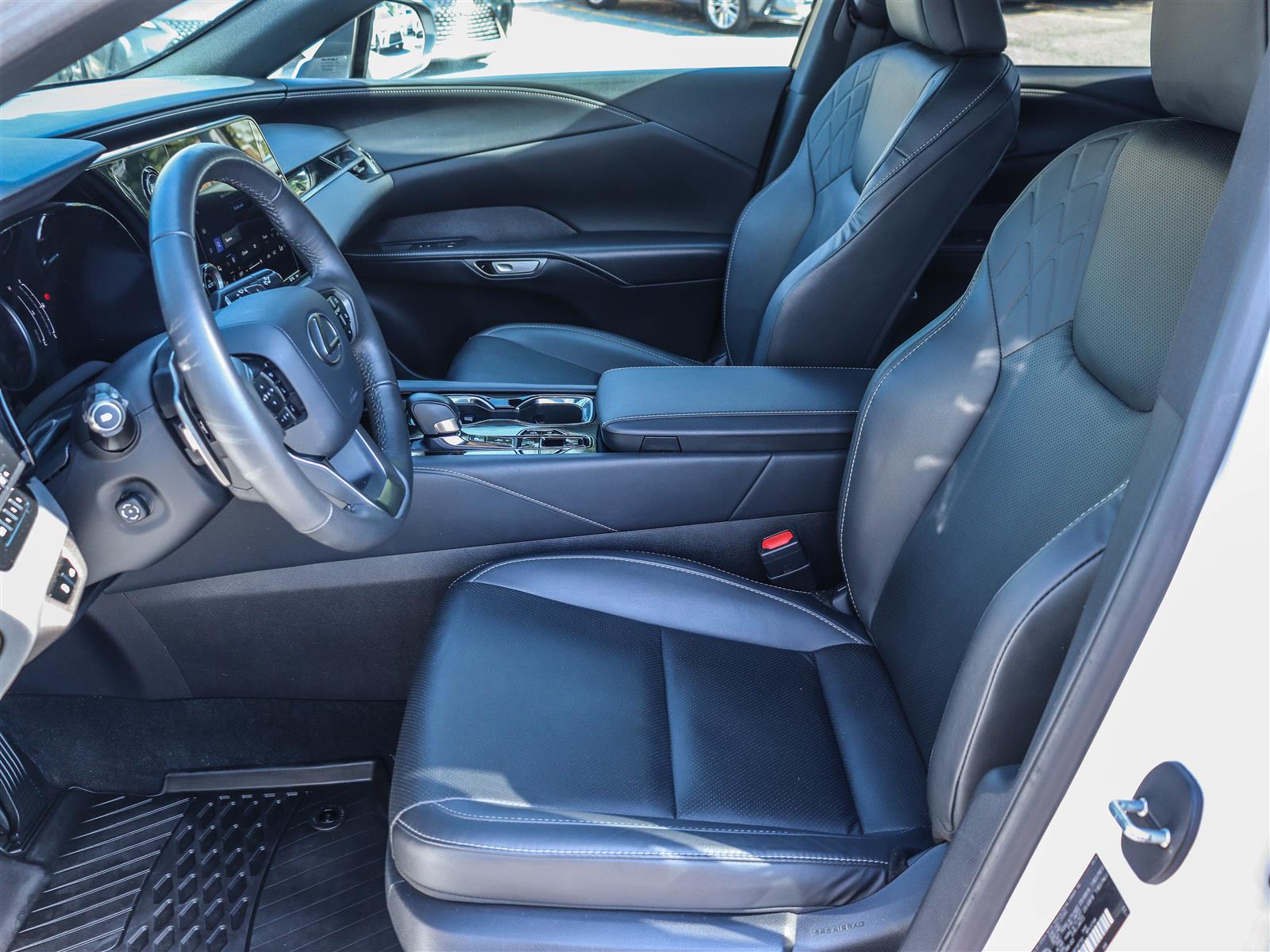 Lexus RX 350 2024 10