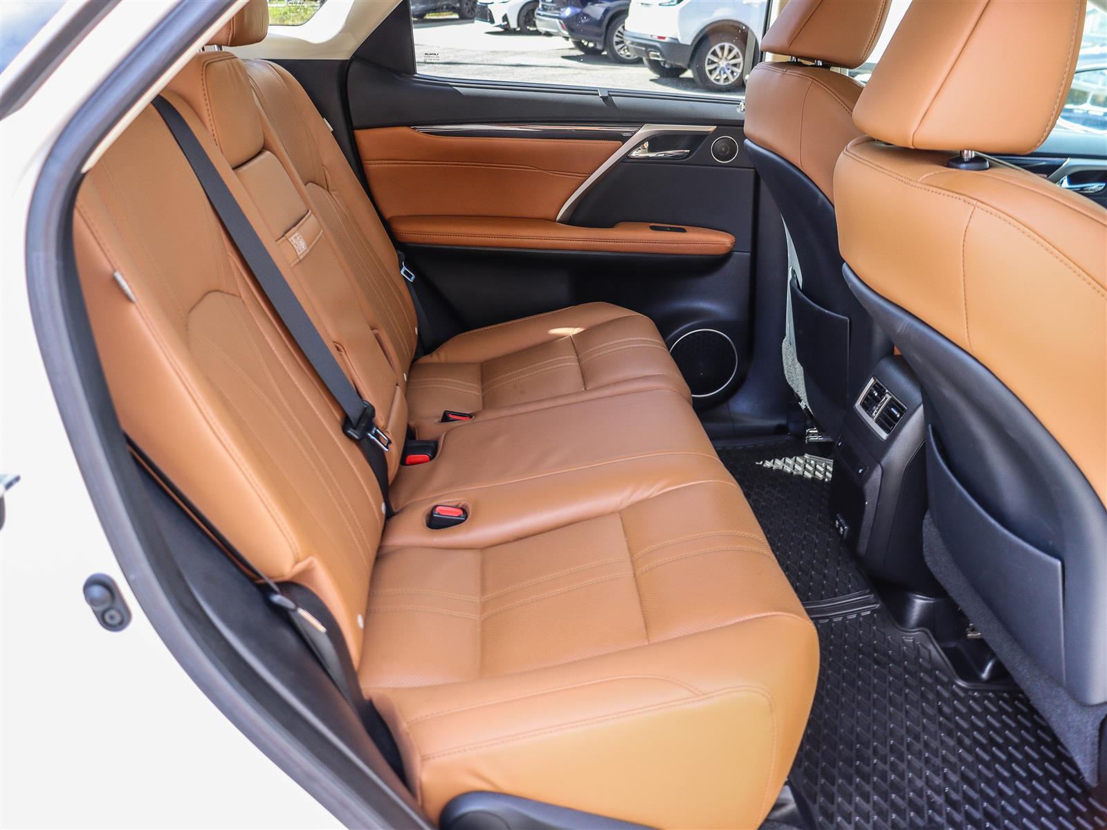 Lexus RX 450H 2022 19