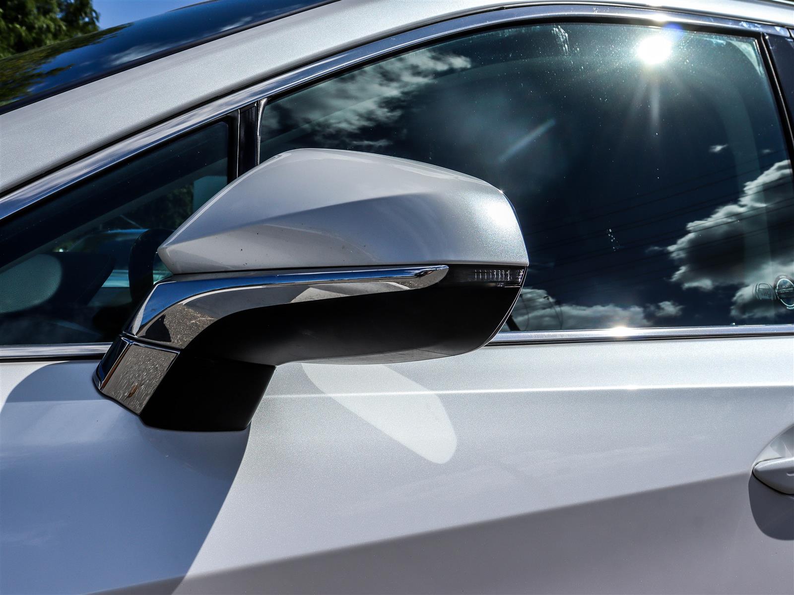 Lexus RX 450H 2022 25