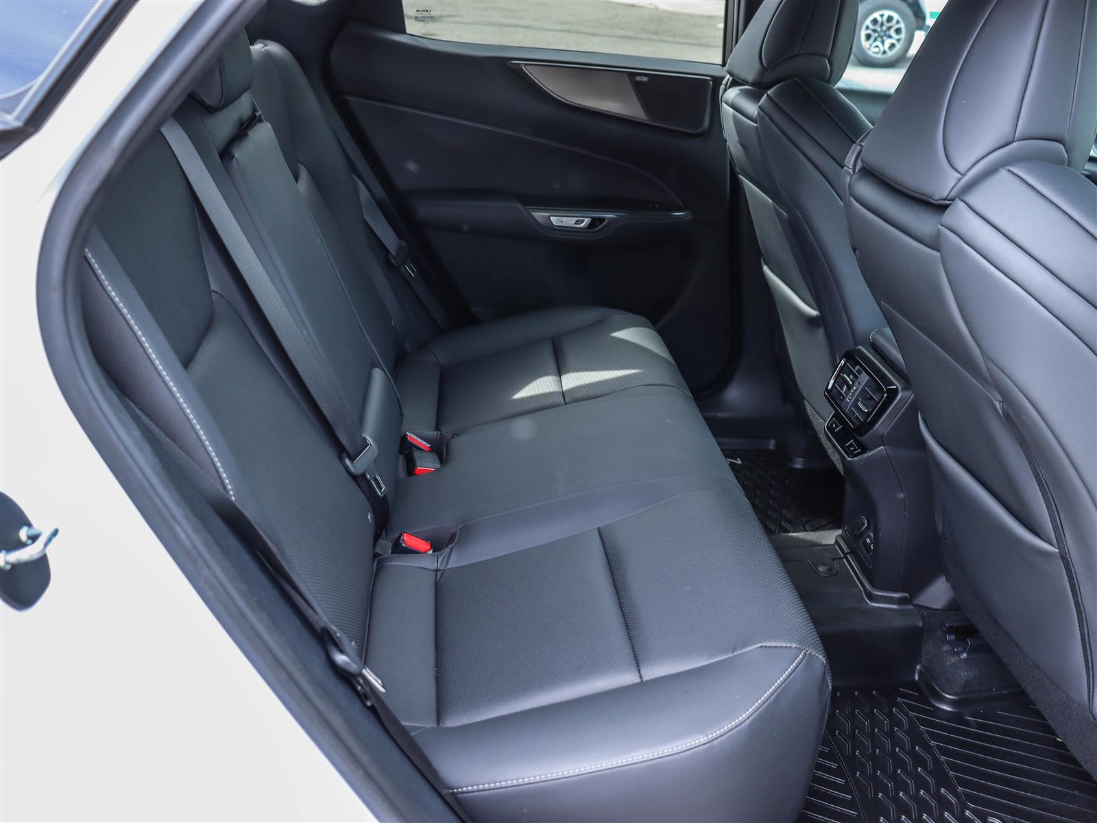 Lexus NX 350 2023 20