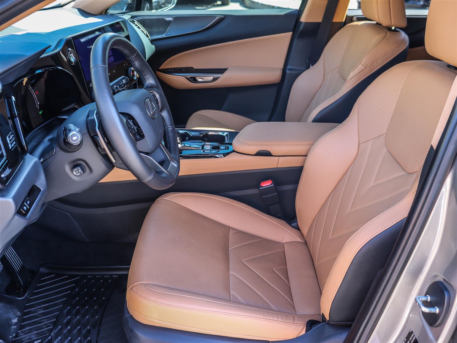 Lexus NX 350h 2026 10